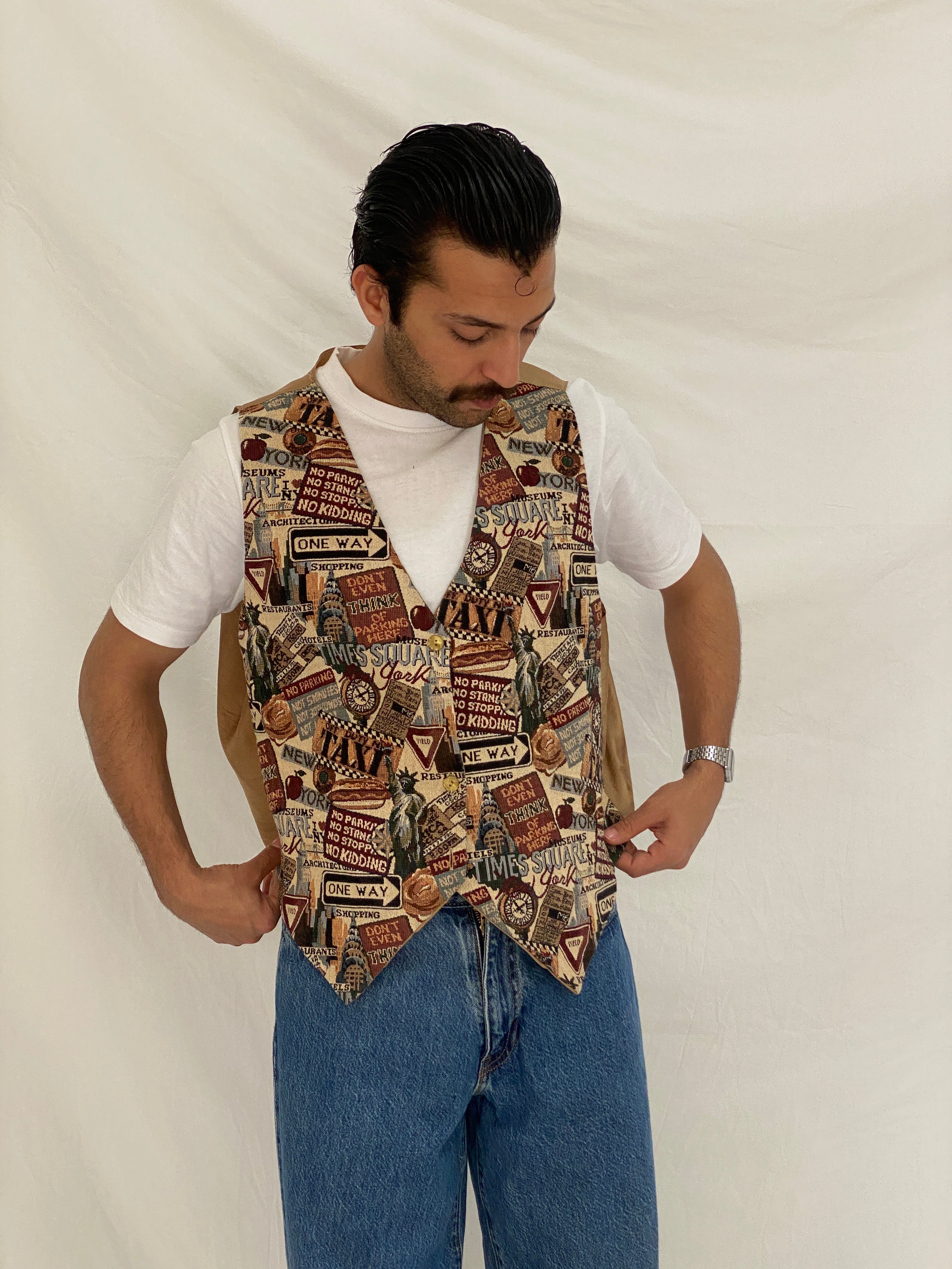 Vintage Basic Editions NYC Tapestry Vest Graphic Street Waistcoat – XL
