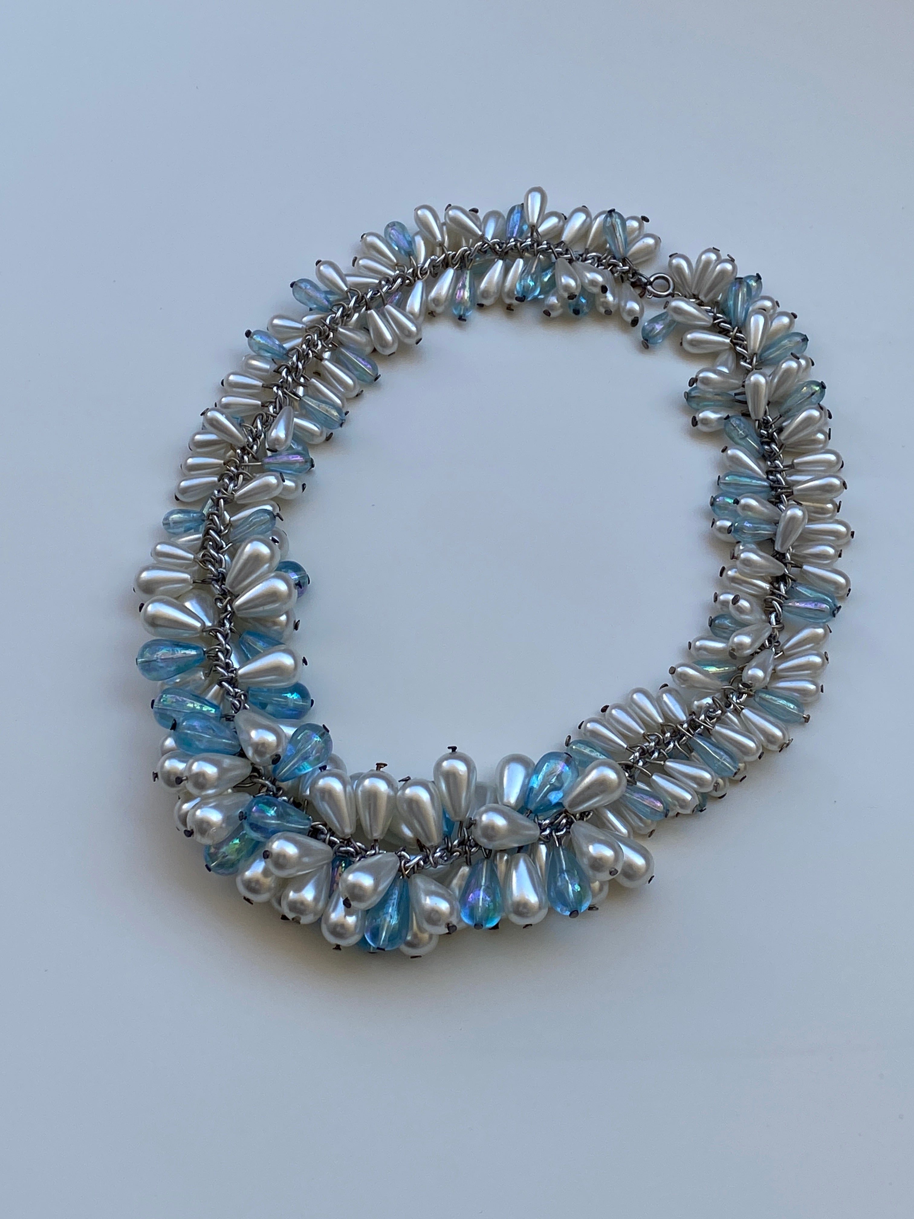Vintage Faux Pearl & Iridescent Beaded Cluster Necklace Y2K Glam Jewelry
