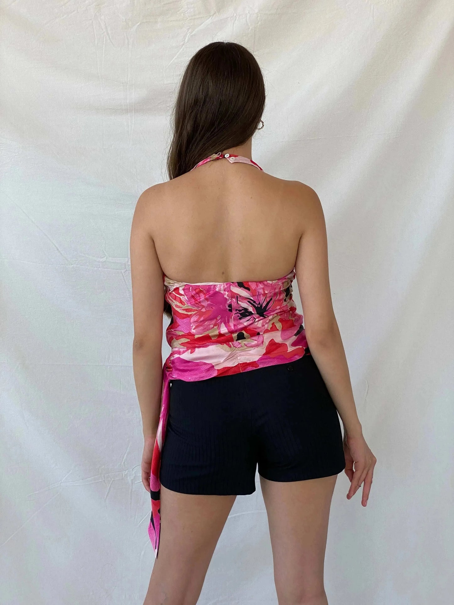 00s Banana Republic Silk Halter Neck Top - XS - Balagan Vintage Halter Top 00s, Deals, halter top, Mira, silk, women top