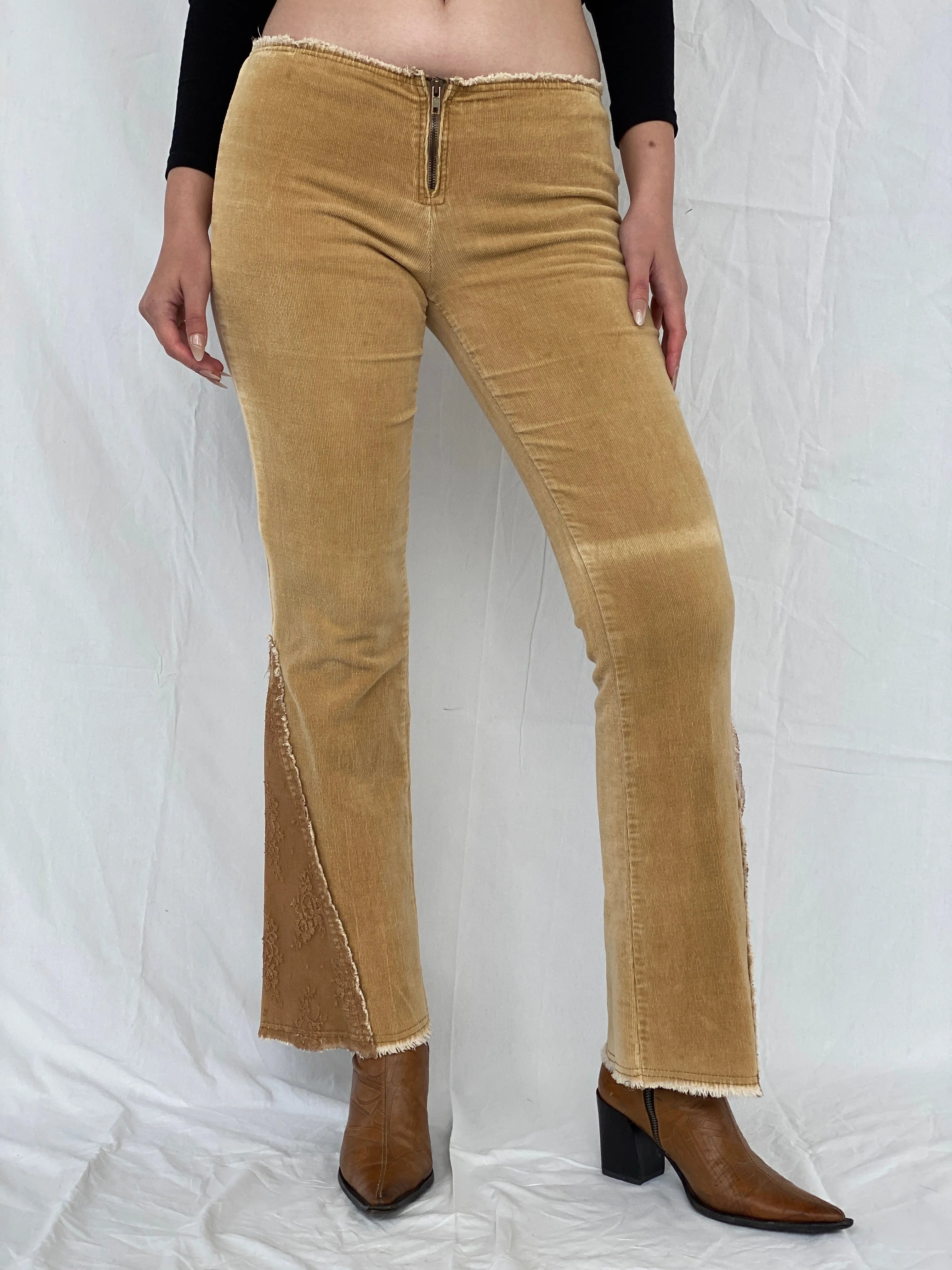 00s Forever21 Flared Lace Mid-Rise Beige Corduroy Pants - 38EUR - Balagan Vintage Corduroy Pants 00s, Ayah, corduroy pants