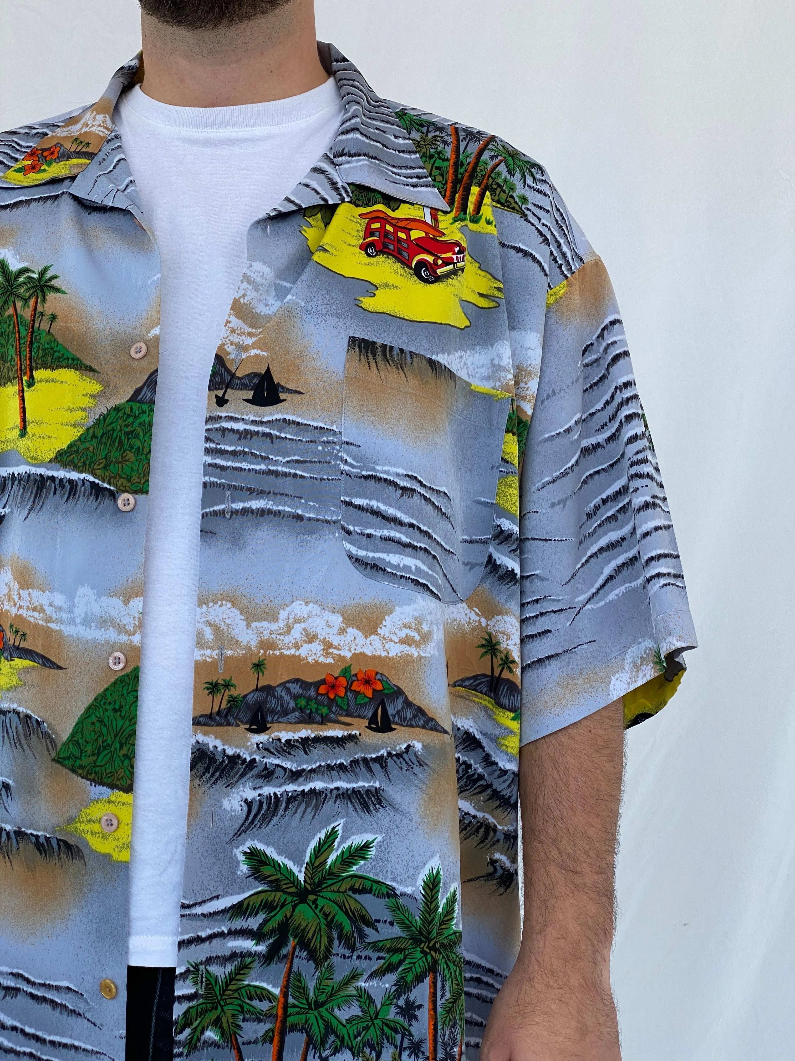 00s Koman Sport Hawaiian Palm Trees Button Shirt - Balagan Vintage Half Sleeve Shirt 90s, half sleeve shirt, Hawaiian shirt, Iyad, mens shirt, printed shirt