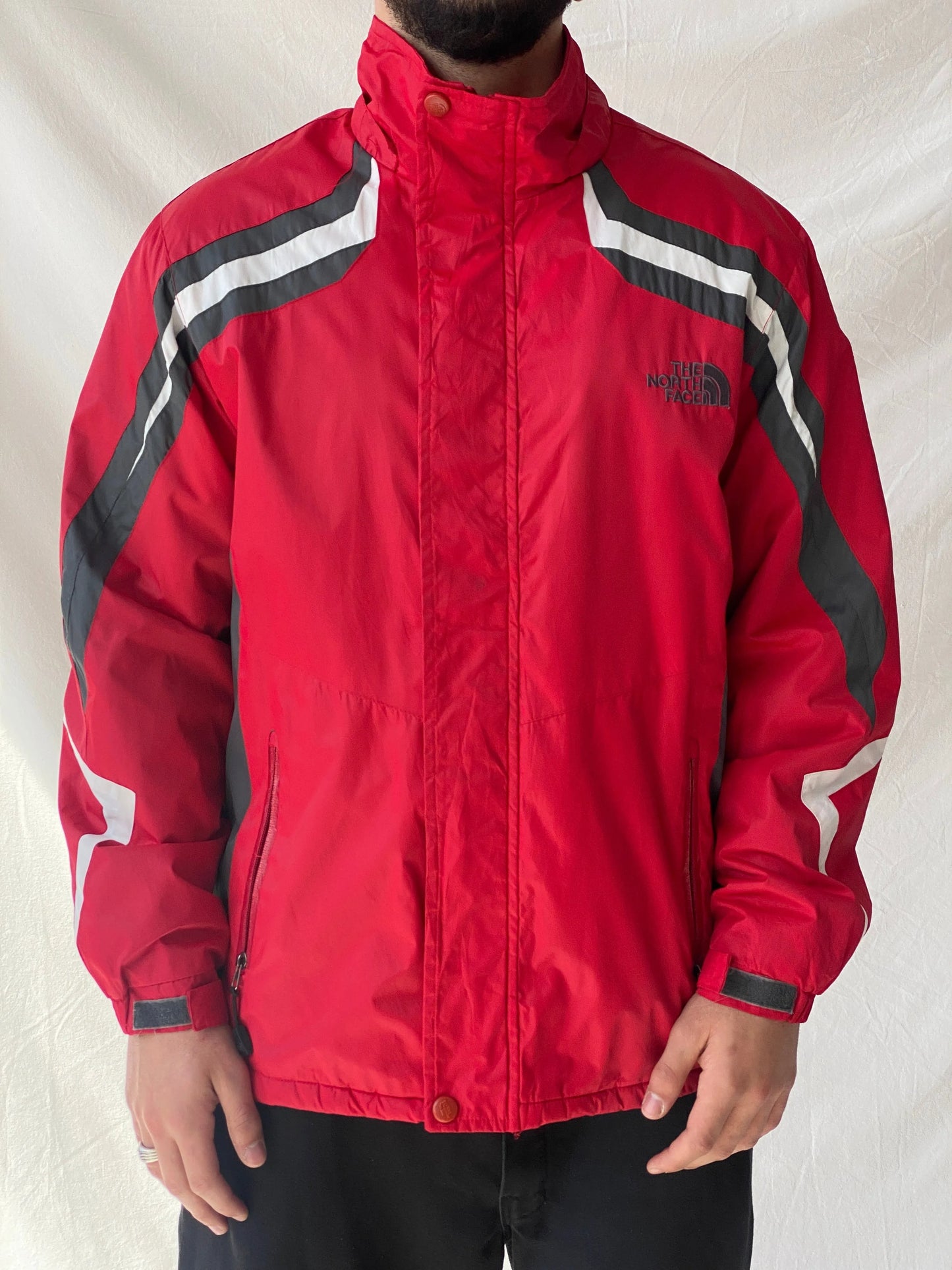 00s The North Face Summit Series Red & Grey Men’s Jacket - XL - Balagan Vintage Jacket 90s, consignment, Dana, Hamza, leather blazer, Tasnimk, windbreaker, winter