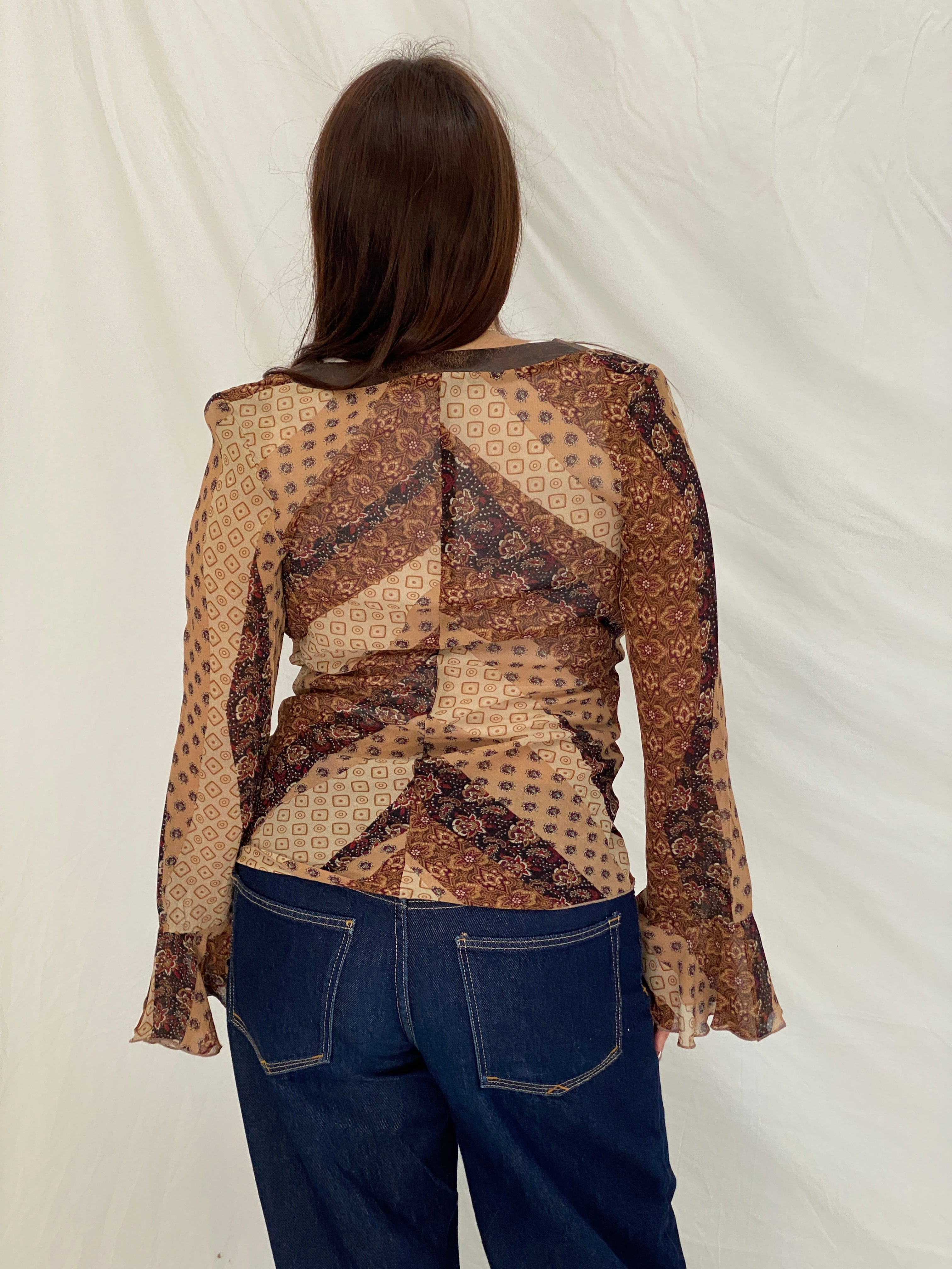 Y2K Vero Moda Brown Paisley Bell Sleeve Tie-Front Deep V-Neck Top - S