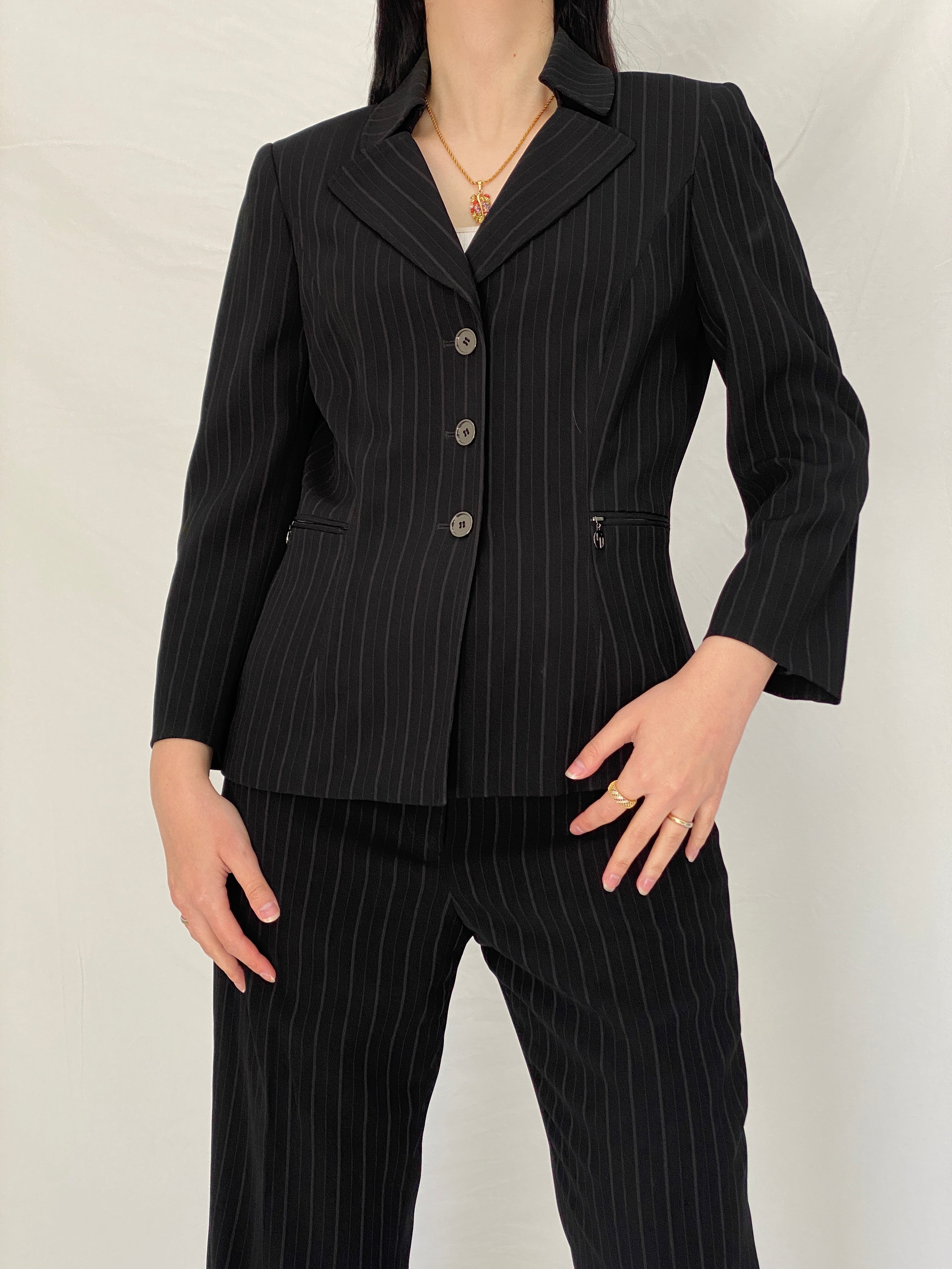 Vintage Tahari Arthur S. Levine Black Pinstripe Office Core Power Suit Tailored Blazer & Pants - M