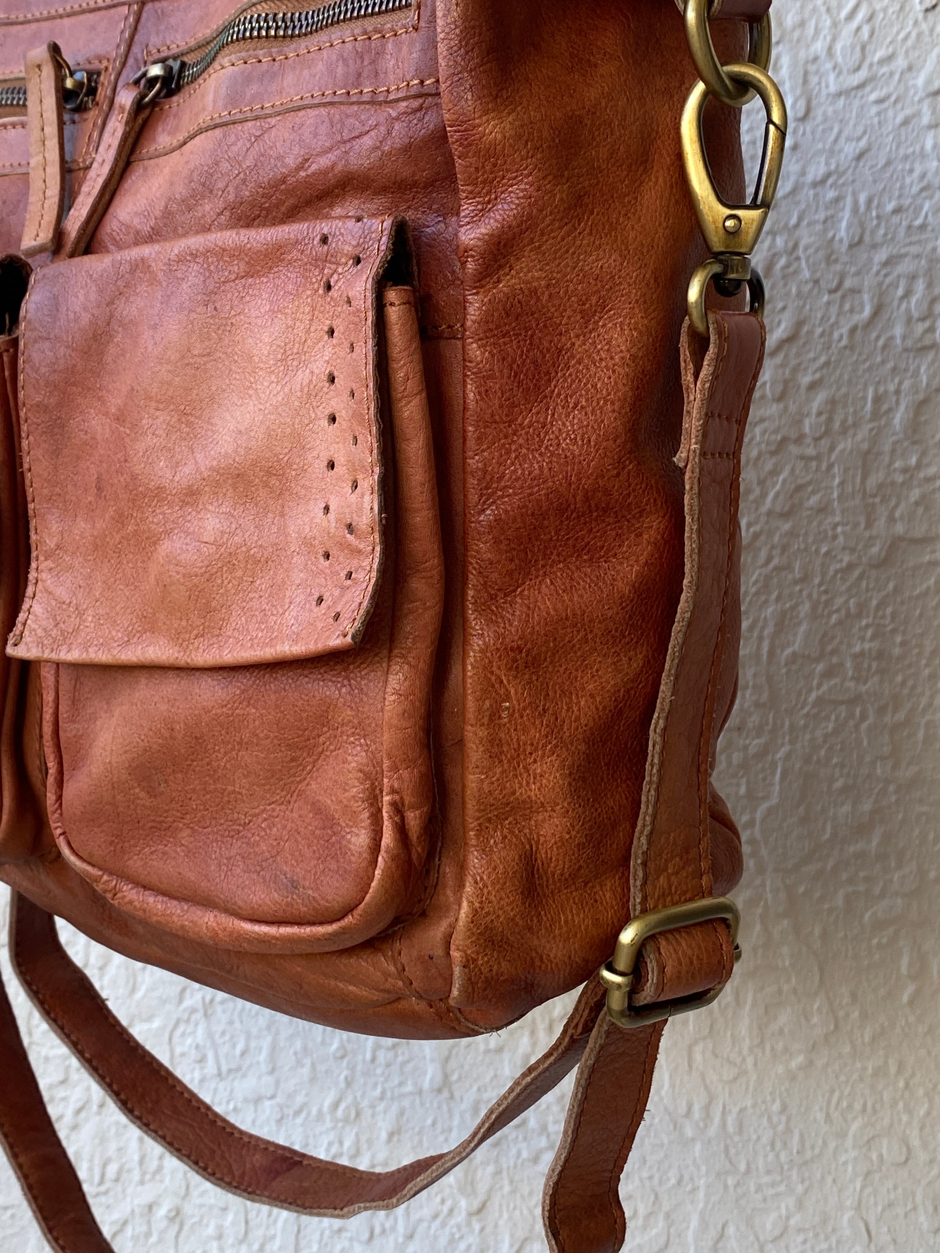 Vintage 5th Avenue Distressed Leather Multi-Pocket Convertible Tote Bag