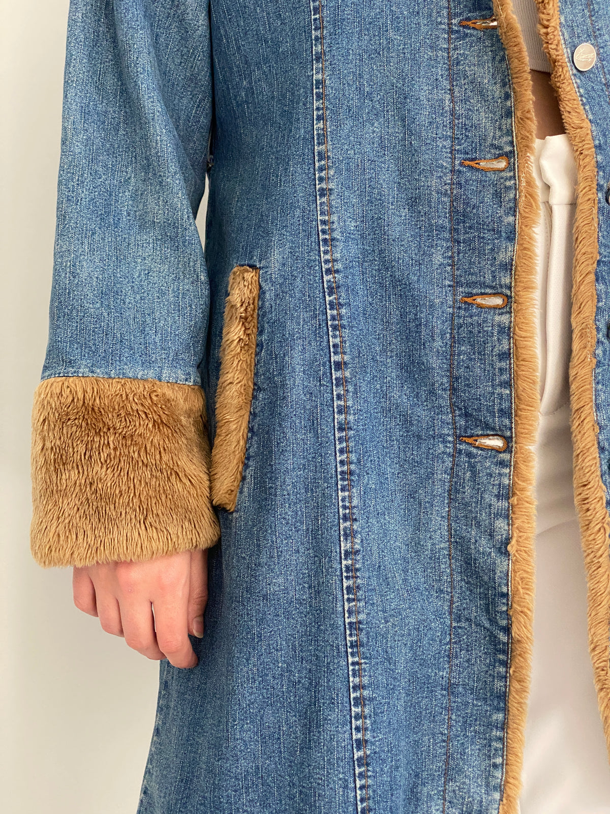 Y2K Luckystars Heavy Denim Coat with Brown Faux Fur Lining – L