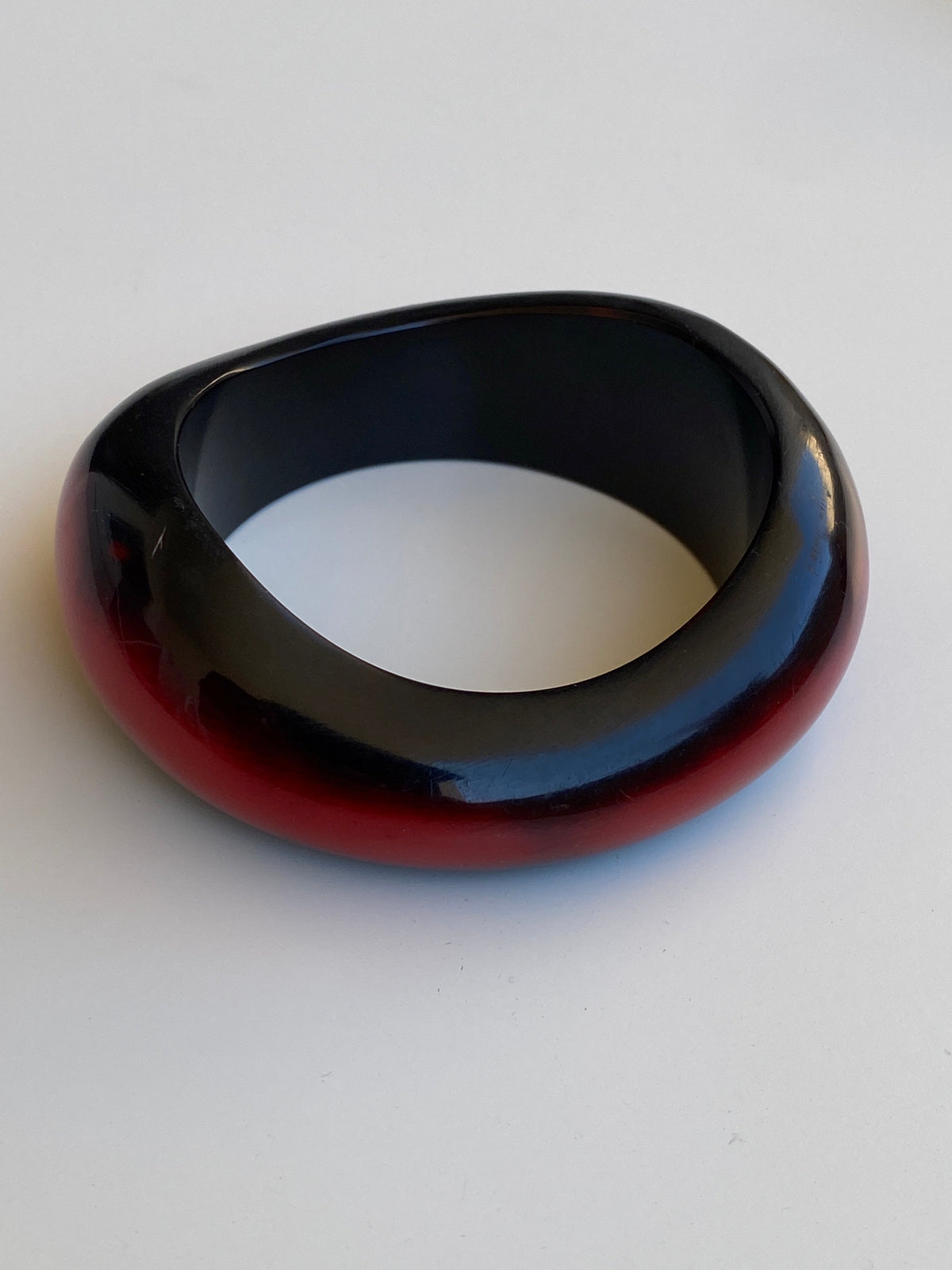 Vintage 80s Black & Deep Red Lucite-Style Chunky Domed Statement Bangle