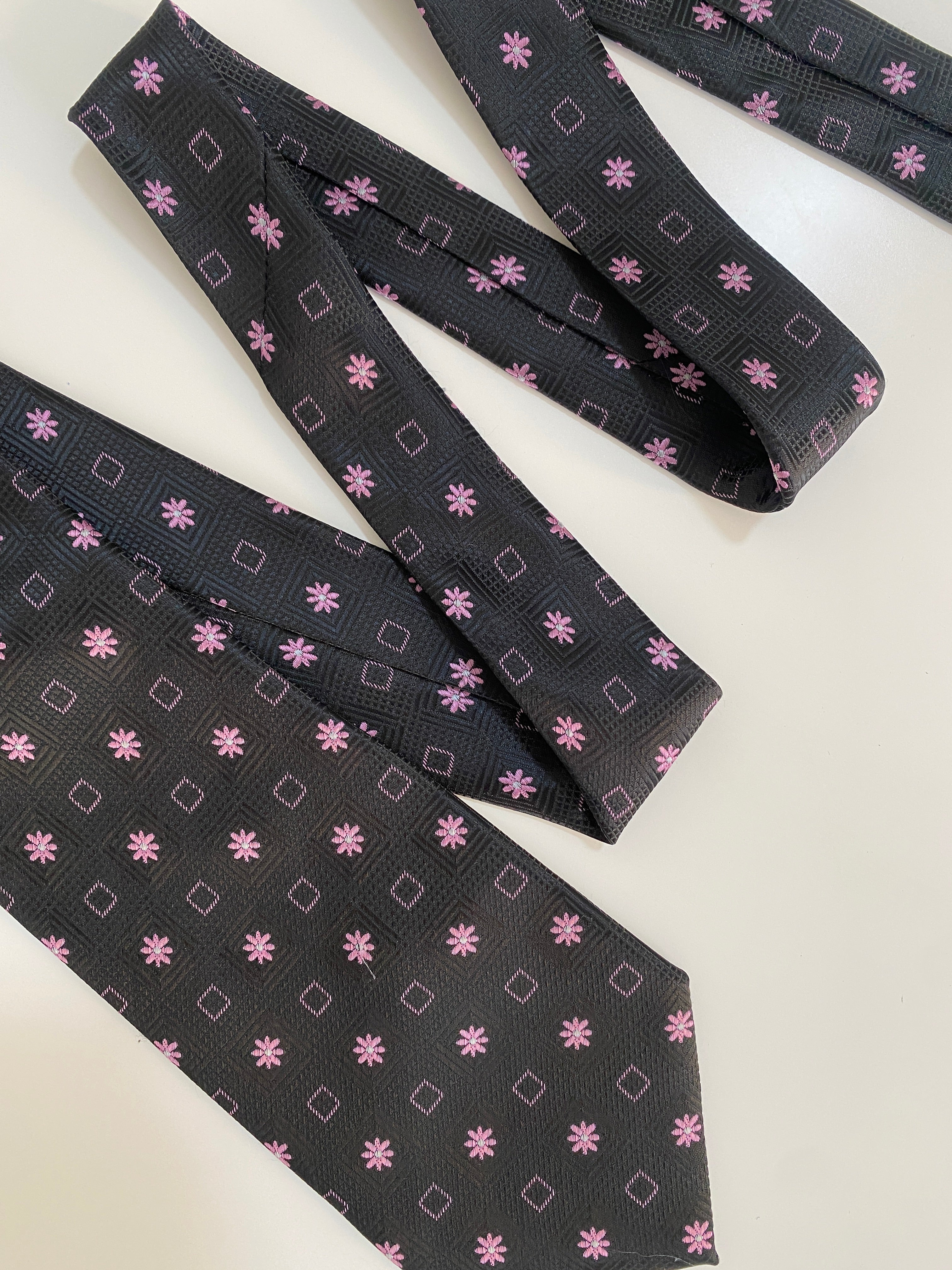 Vintage Silk Land Black with Pink Floral Geometric Pattern Tie