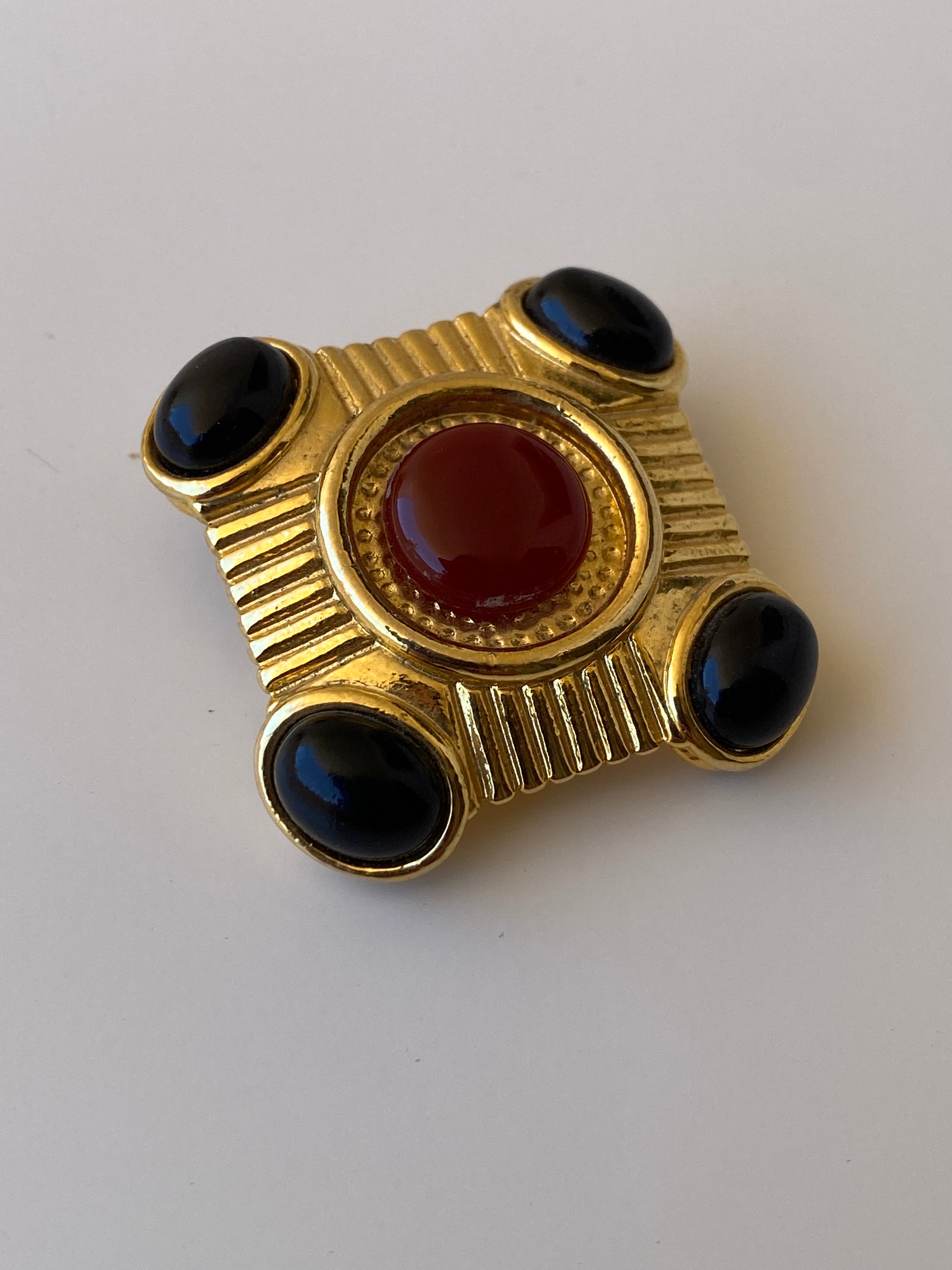 Vintage Gold Tone Cabochon Brooch Black & Amber Geometric Statement Pin