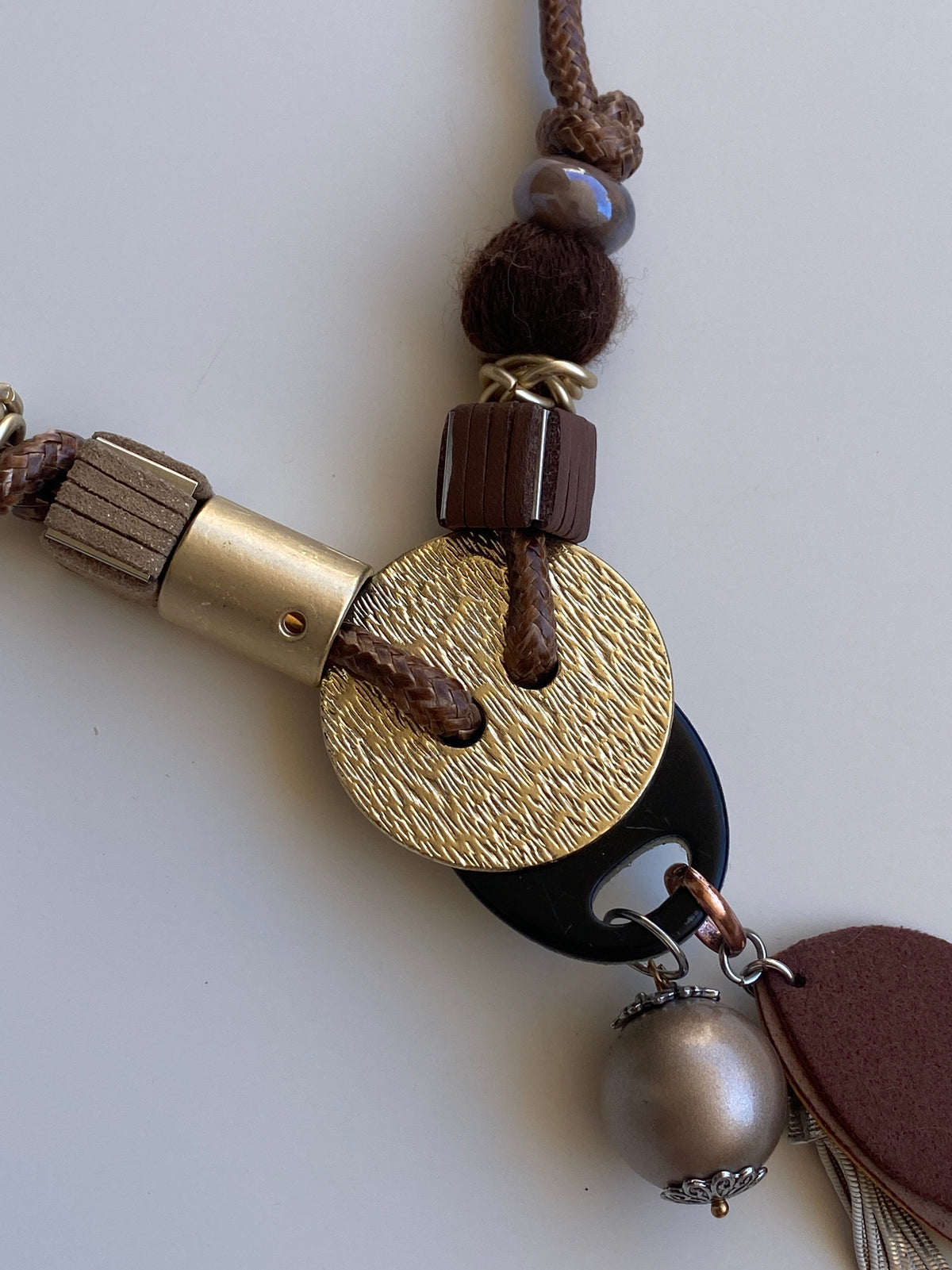 Vintage Y2K Boho Brown Cord Mixed-Media Gold-Tone Charm Statement Necklace