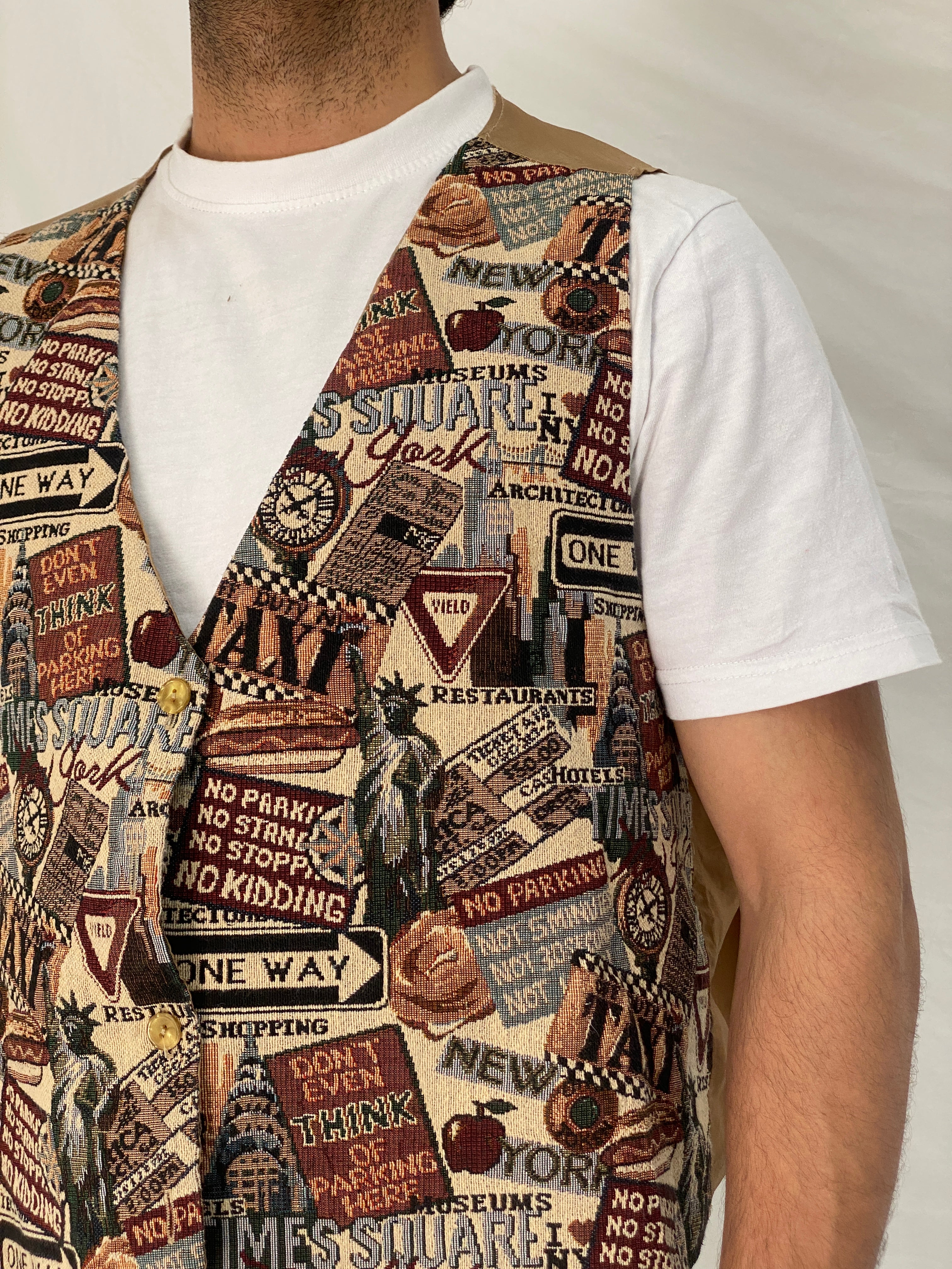 Vintage Basic Editions NYC Tapestry Vest Graphic Street Waistcoat – XL