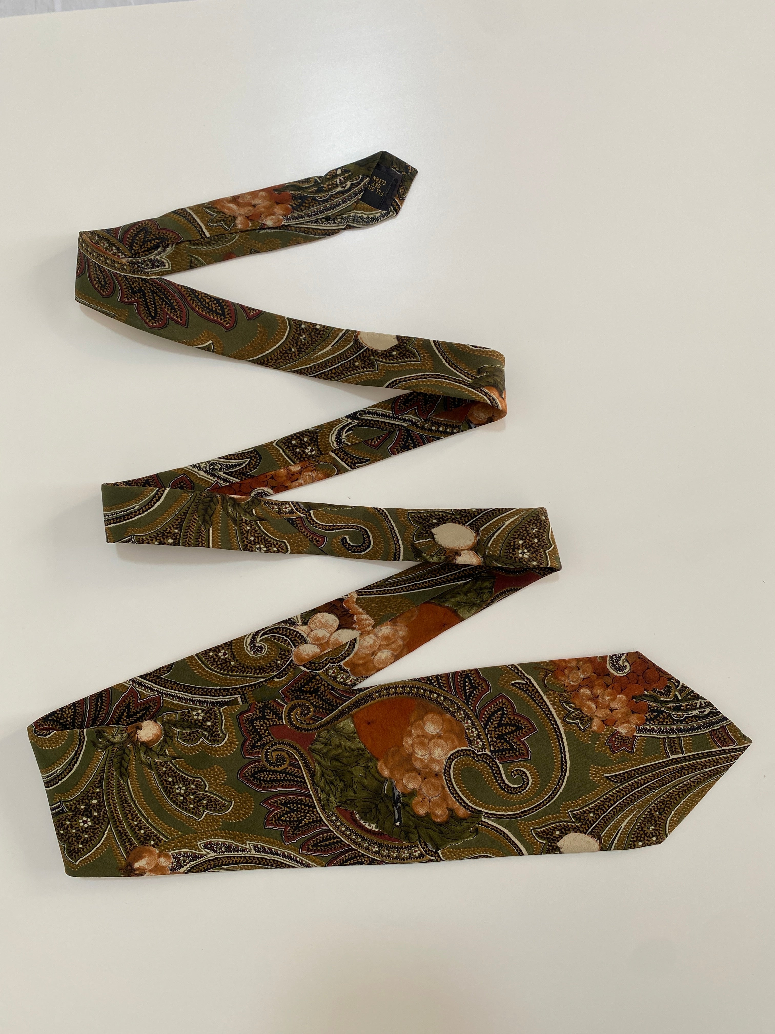Vintage Retro Statement Woodward Silk Tie - Olive Green Paisley & Grapes Print