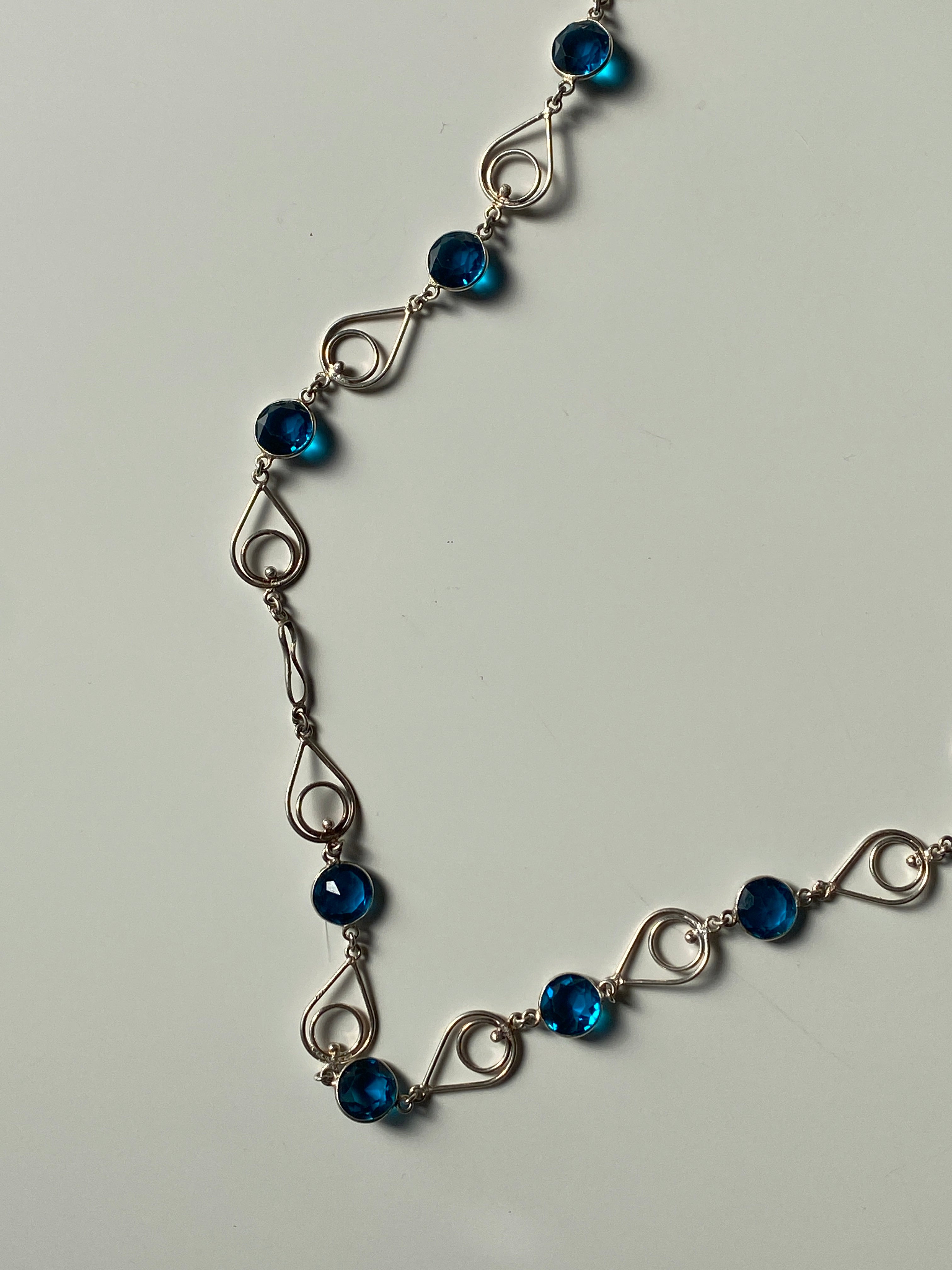 Vintage Blue Crystal Link Necklace Silver Tone Swirl Chain Statement Necklace