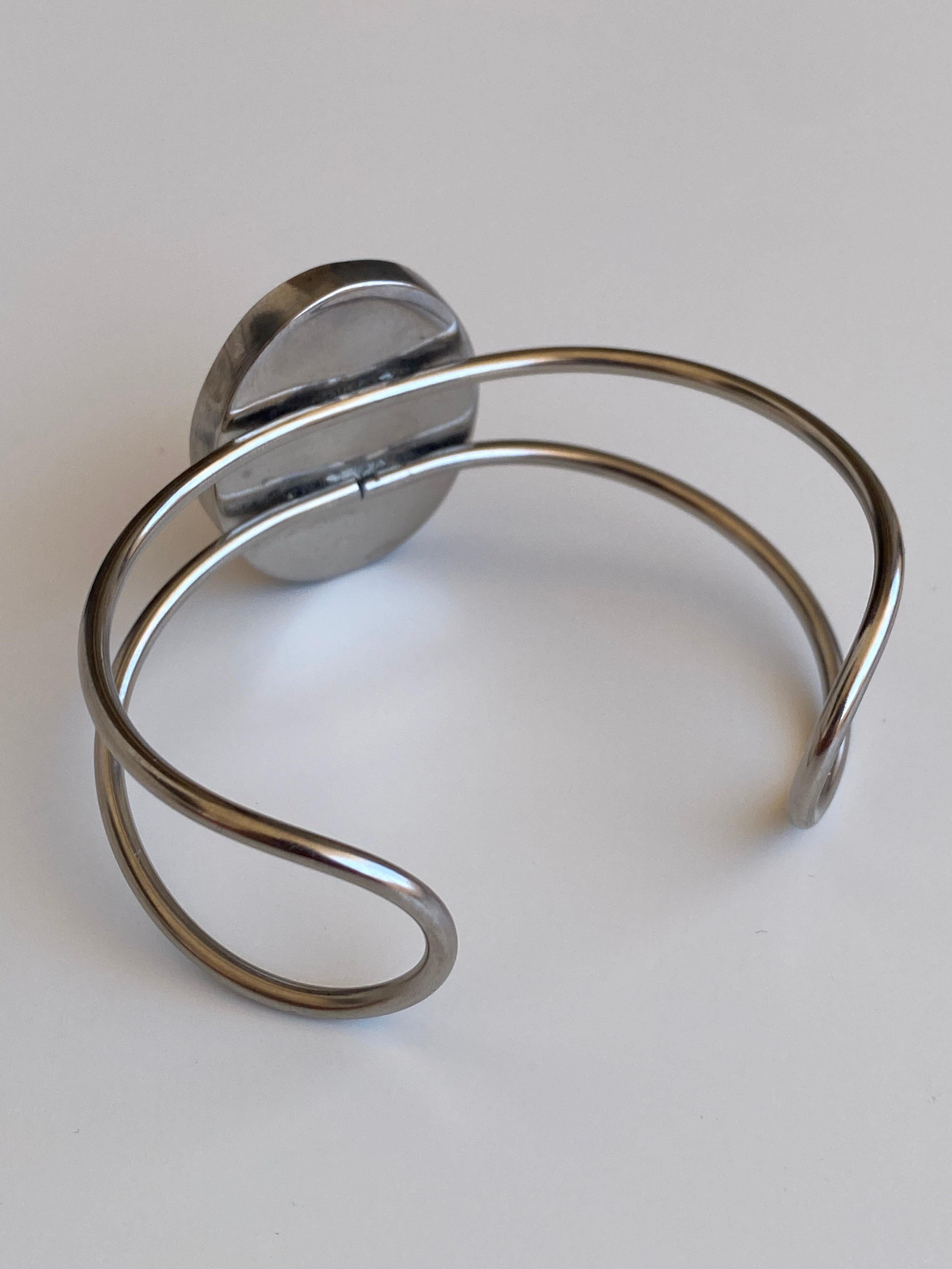 Vintage Modernist Red Resin Inlay Silver-Tone Open Arm Cuff Bracelet