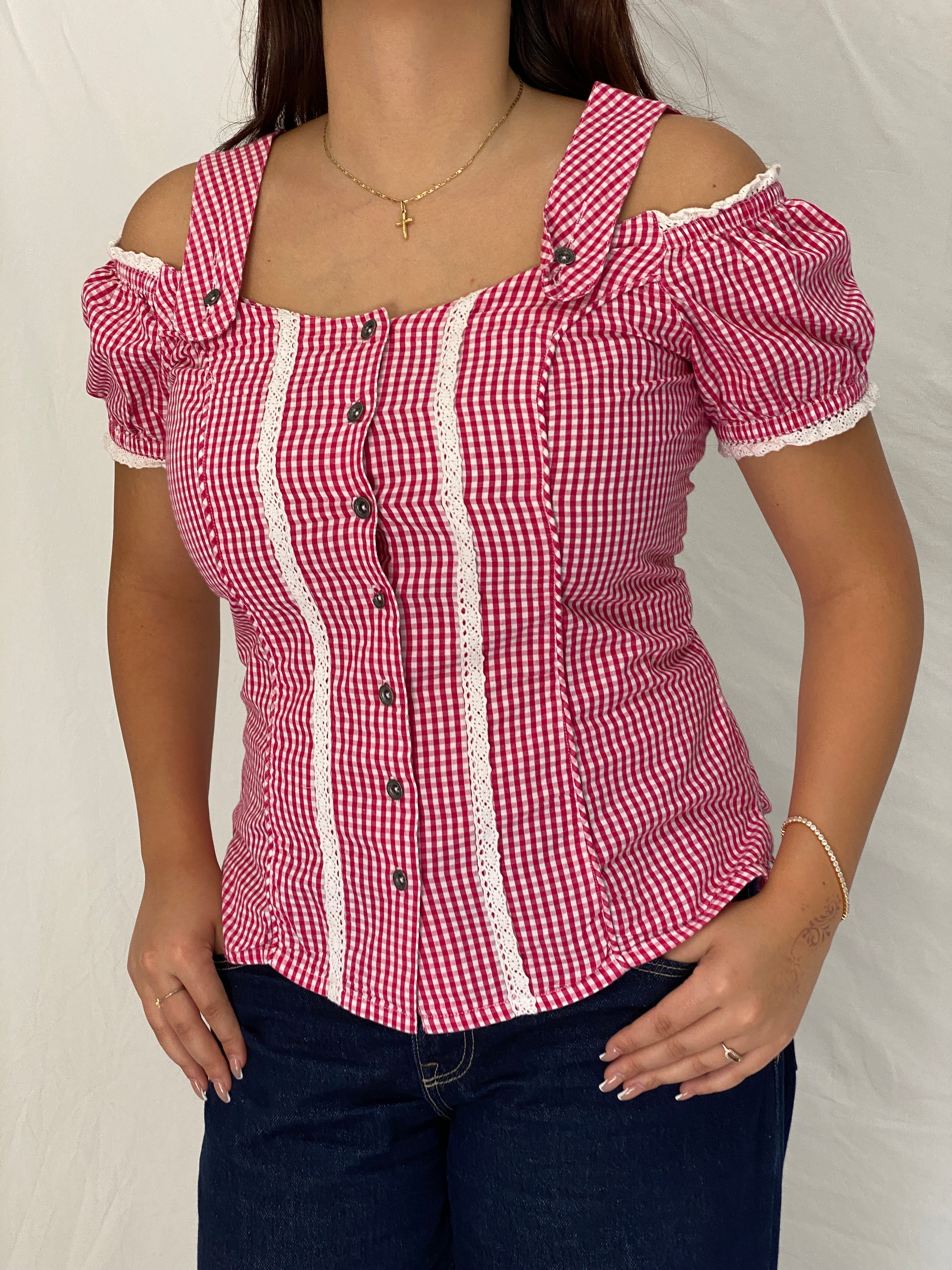 Vintage Y2K Gina Benotti Red & White Gingham Cold Shoulder Lace Trim Blouse - M