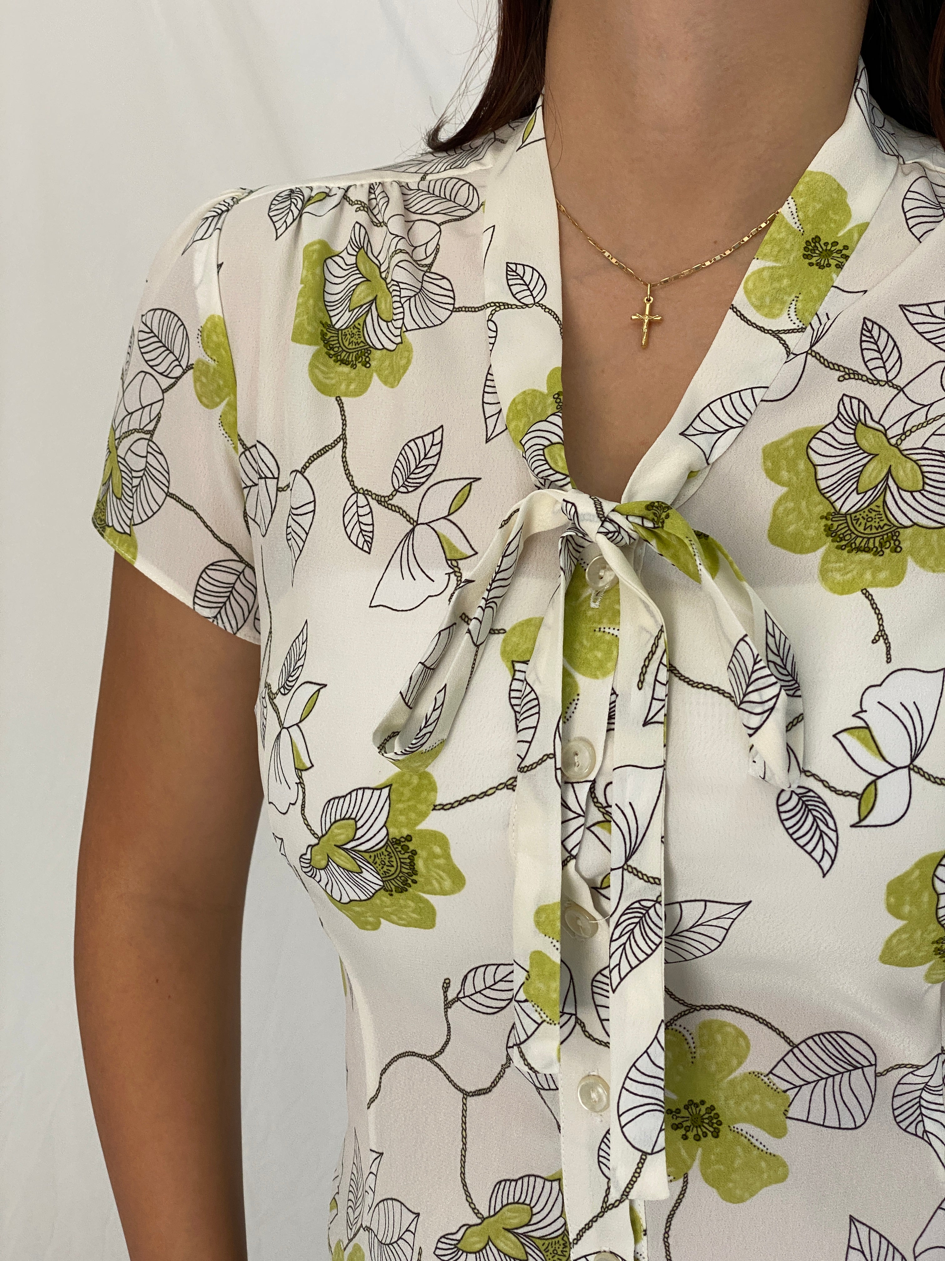 Vintage 1990s Roman Originals Ivory & Lime Green Floral Tie-Neck Blouse - M