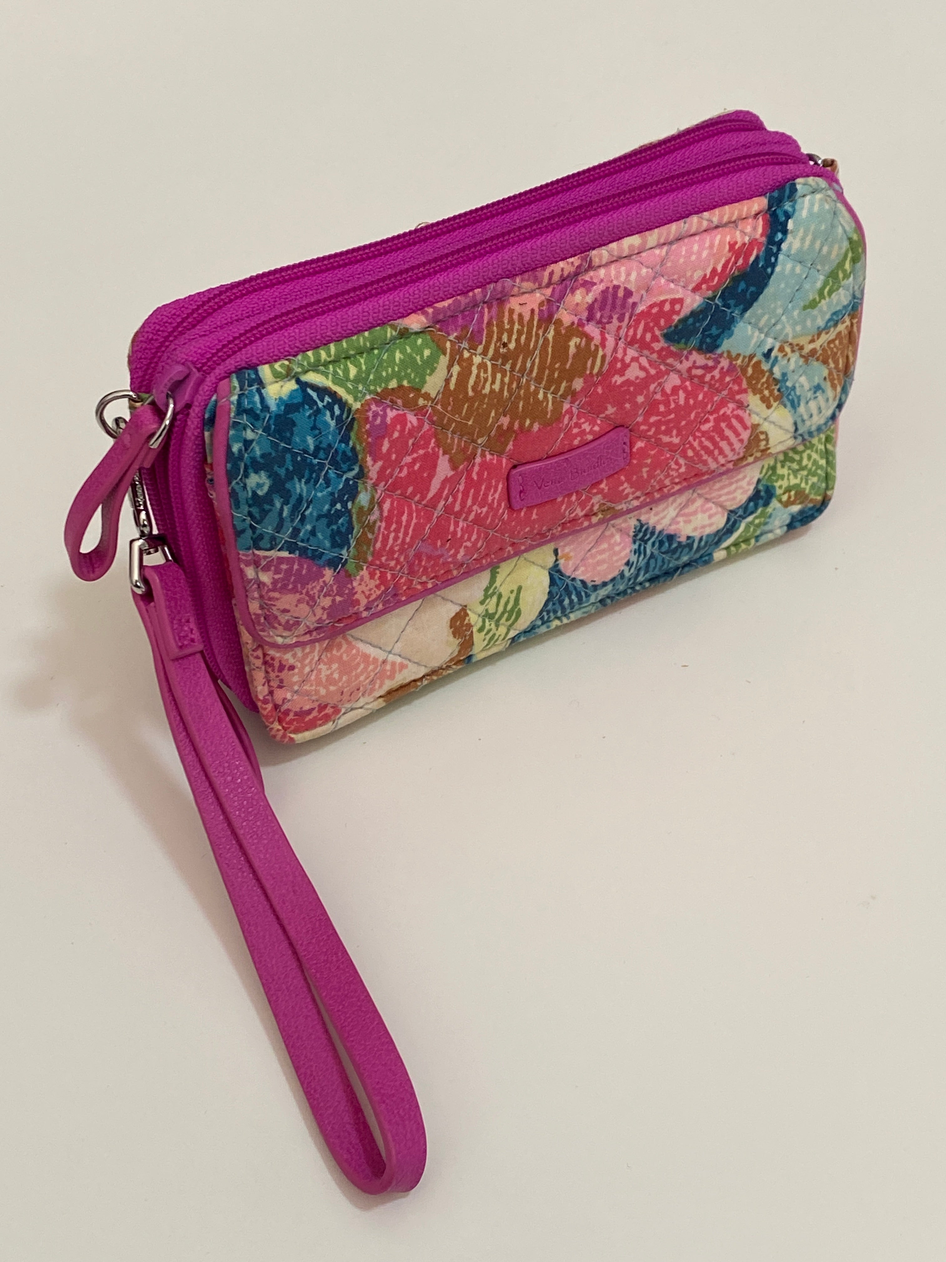 Vera Bradley Quilted Floral Crossbody Wallet Bag with Wristlet & Adjustable Strap