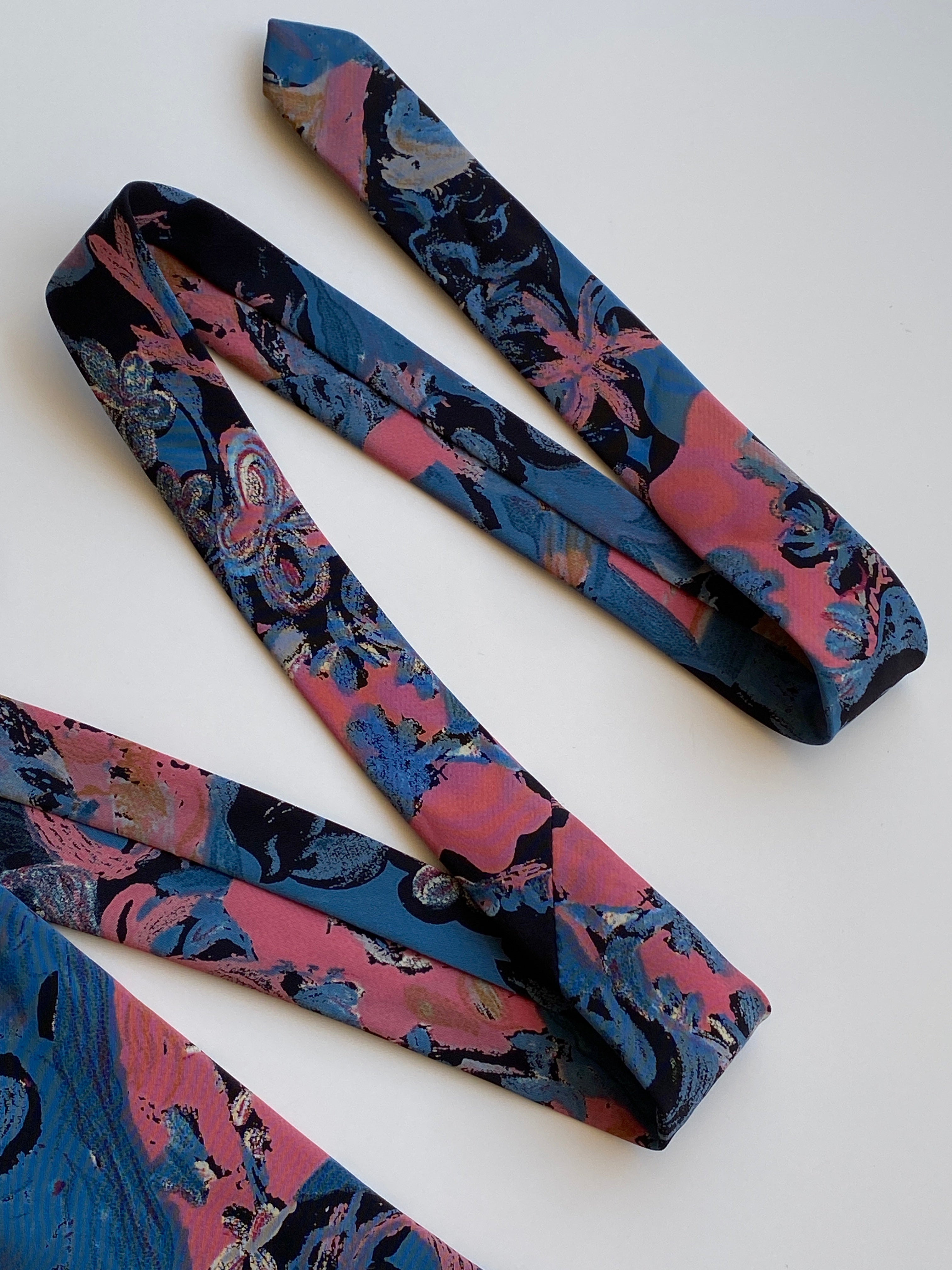 Vintage 1990s Made in Germany Blue Pink Abstract Floral Necktie