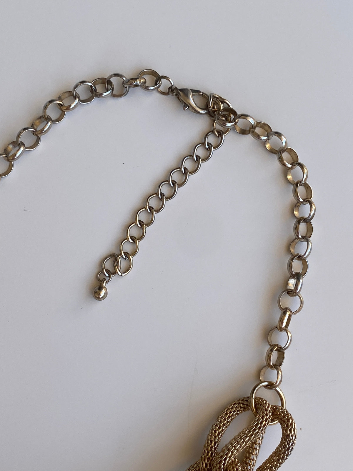 Vintage Gold-Tone Woven Mesh Oversized Chain Statement Necklace