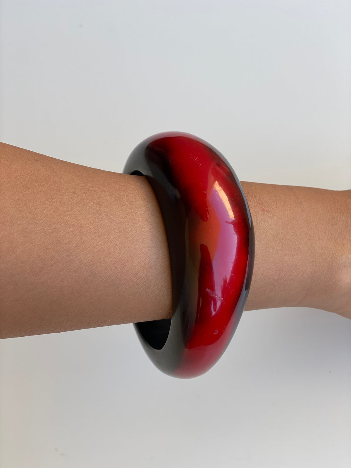 Vintage 80s Black & Deep Red Lucite-Style Chunky Domed Statement Bangle
