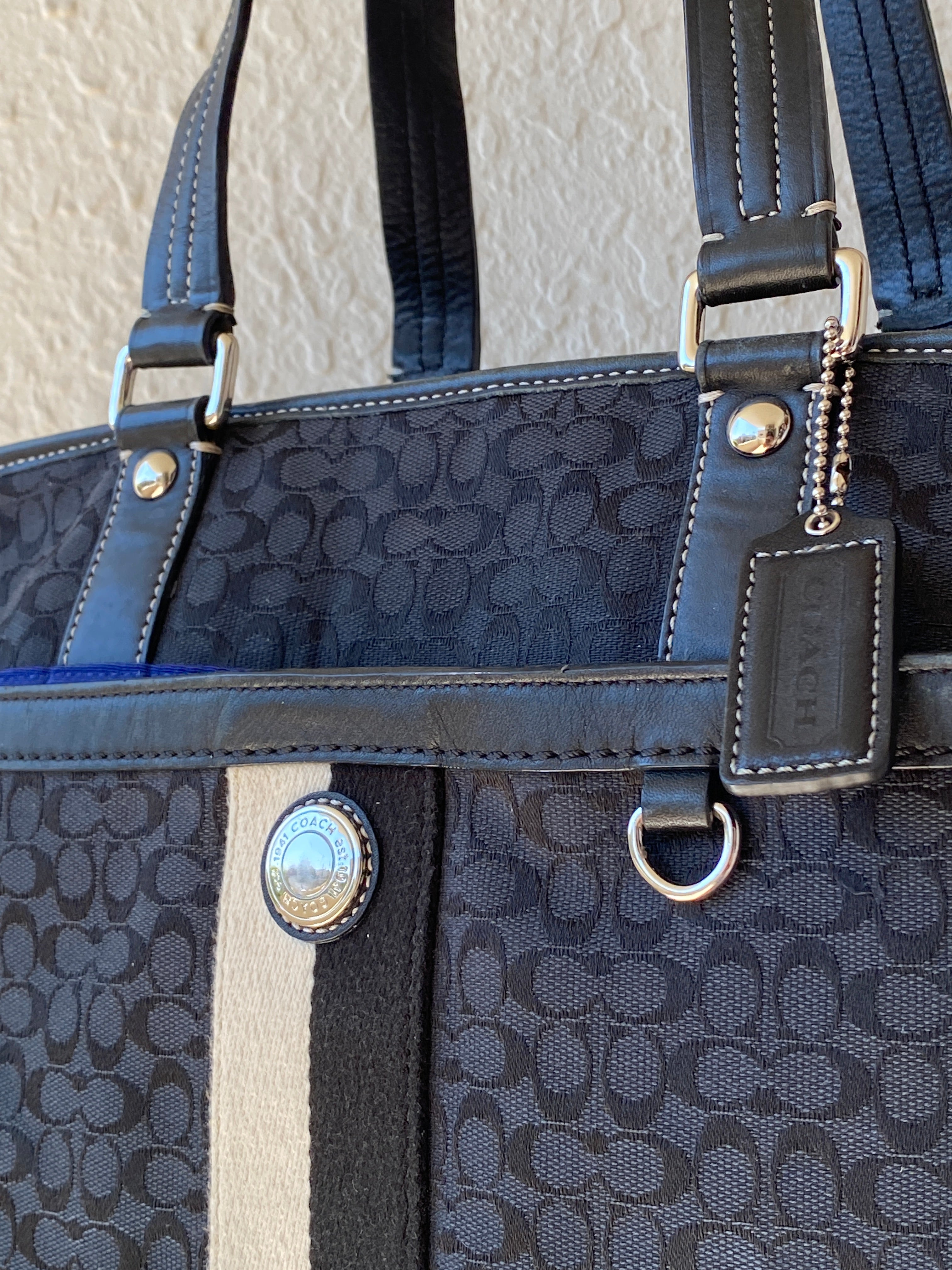 Authentic Coach Monogram Women’s Black Shoulder Bag Purse