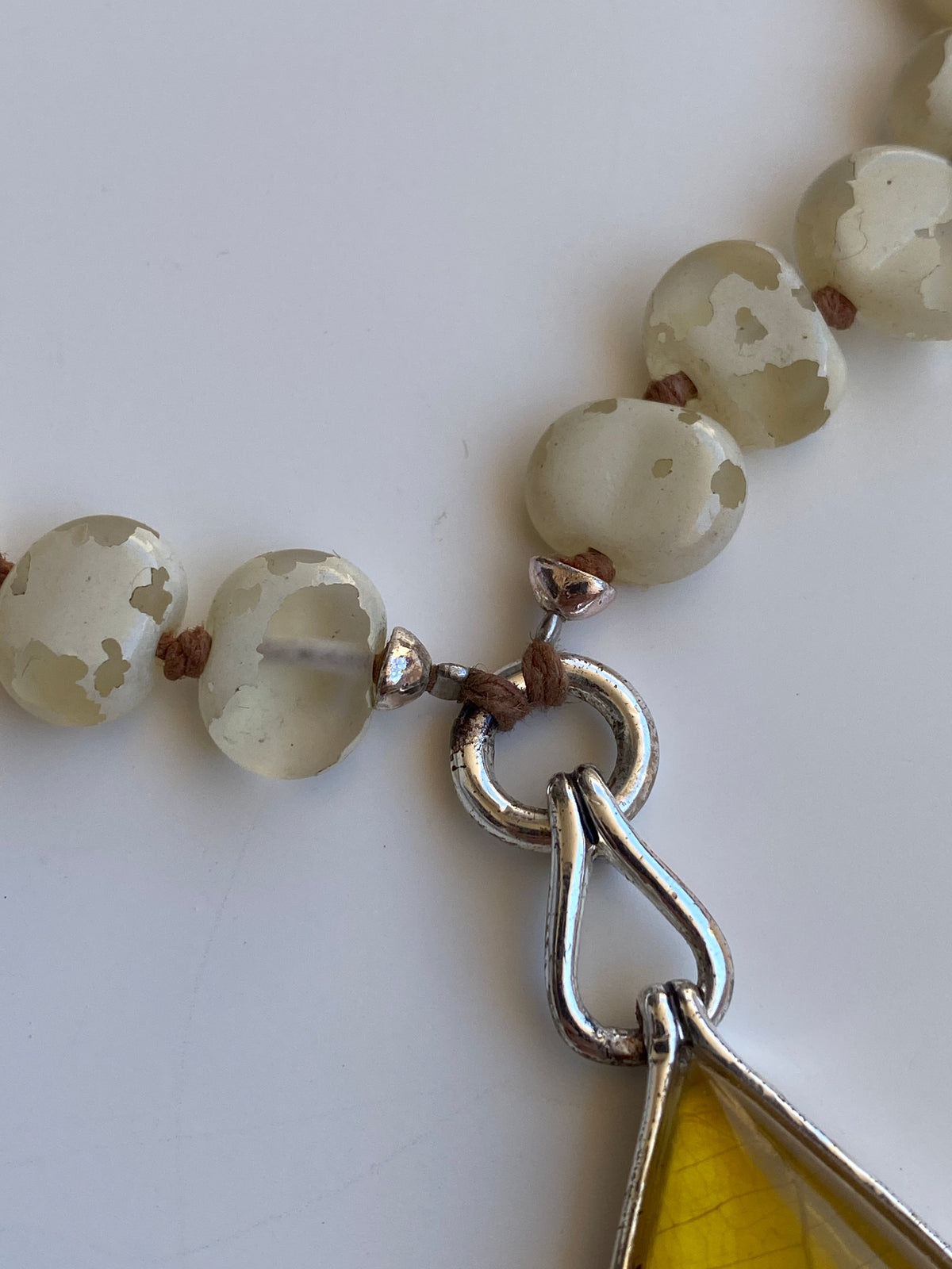 Vintage Y2K Monet Cream Beaded Yellow Teardrop Pendant Statement Necklace
