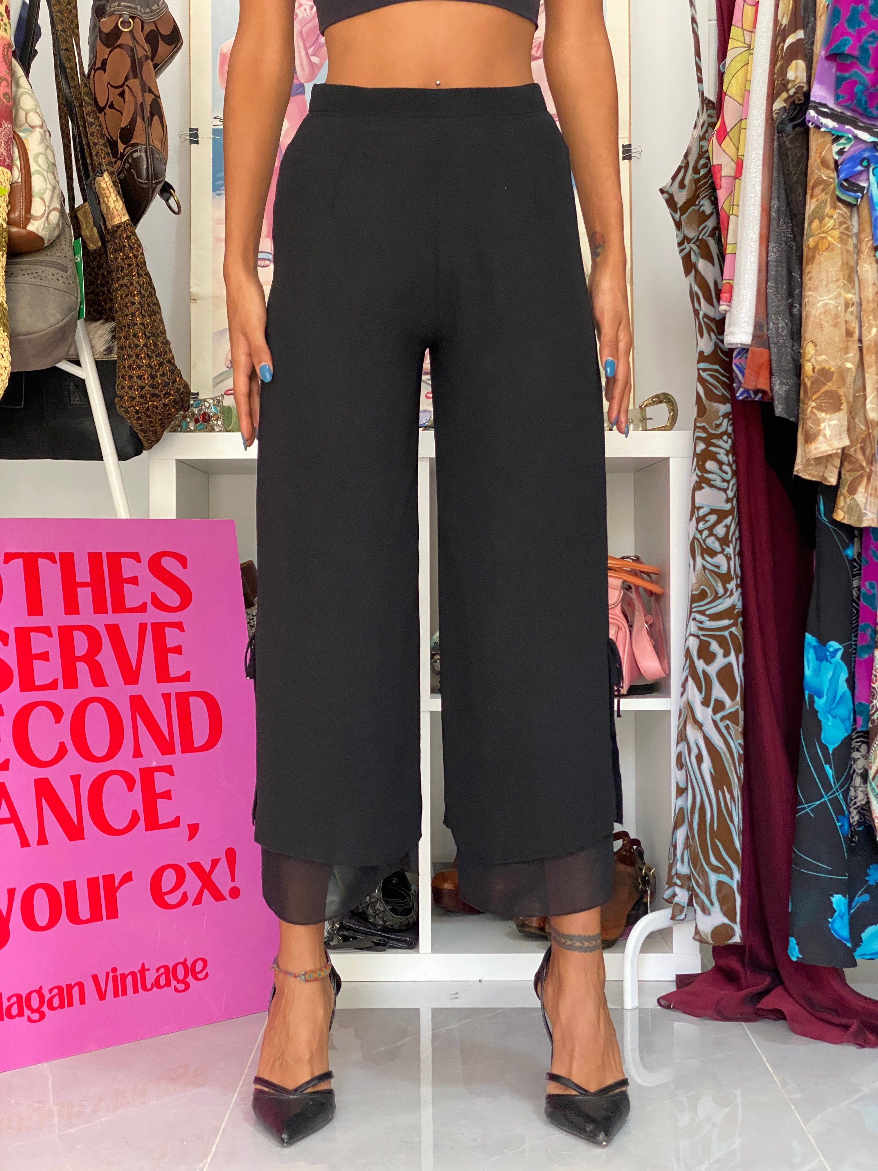 Elegant Vintage Black Sheer Hem Wide-Leg Cropped Pants – XS