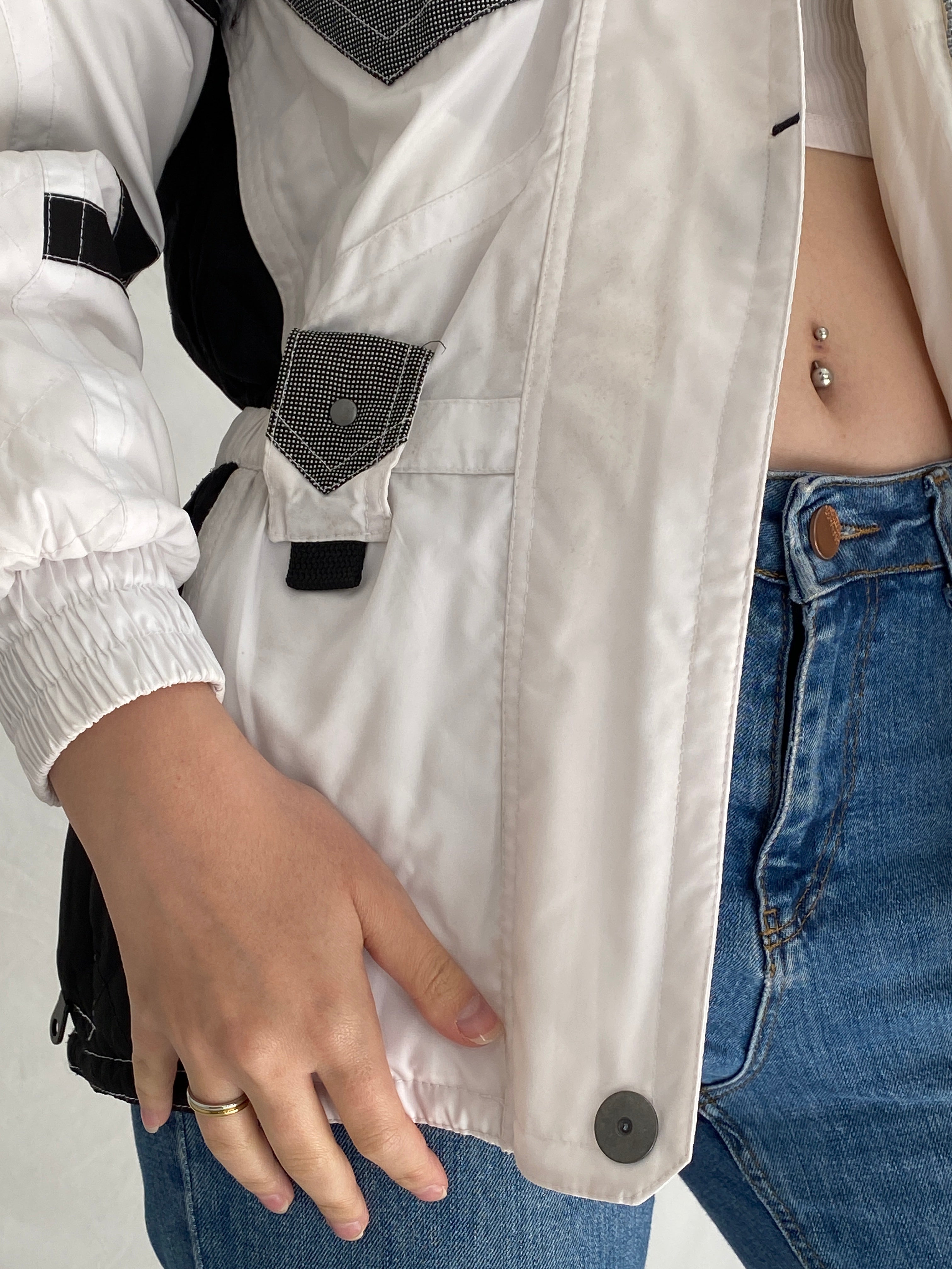 Vintage 90s Rodeo Colorblock Ski Jacket Retro White Black Red Windbreaker - S