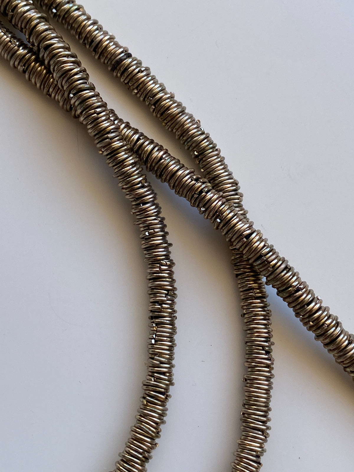 Vintage 90s/Y2K Gold-Tone Coil & Black Cord Multi-Strand Statement Necklace