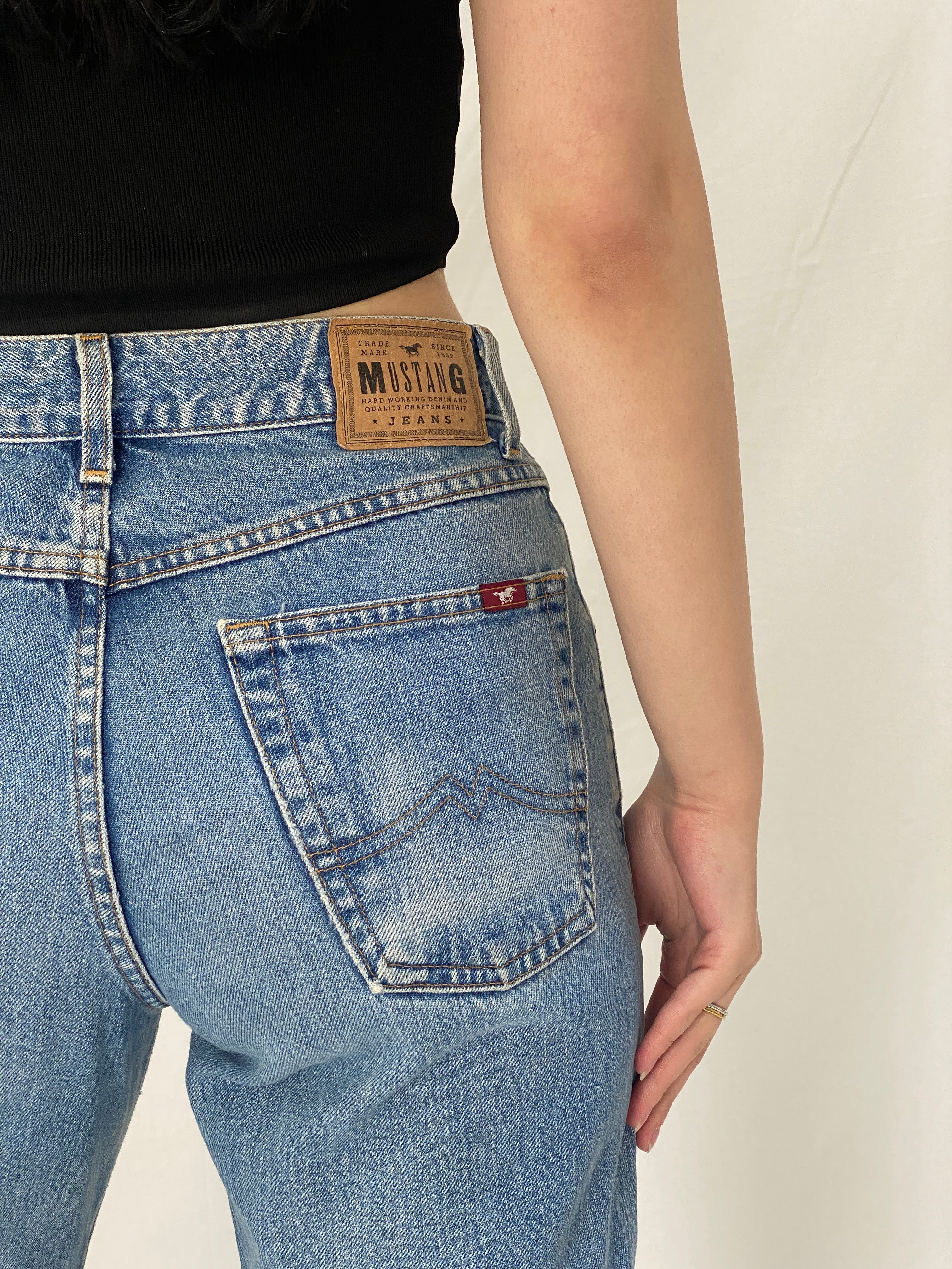 Vintage Mustang Straight Leg Jeans Classic Mid Rise Denim - 38EUR