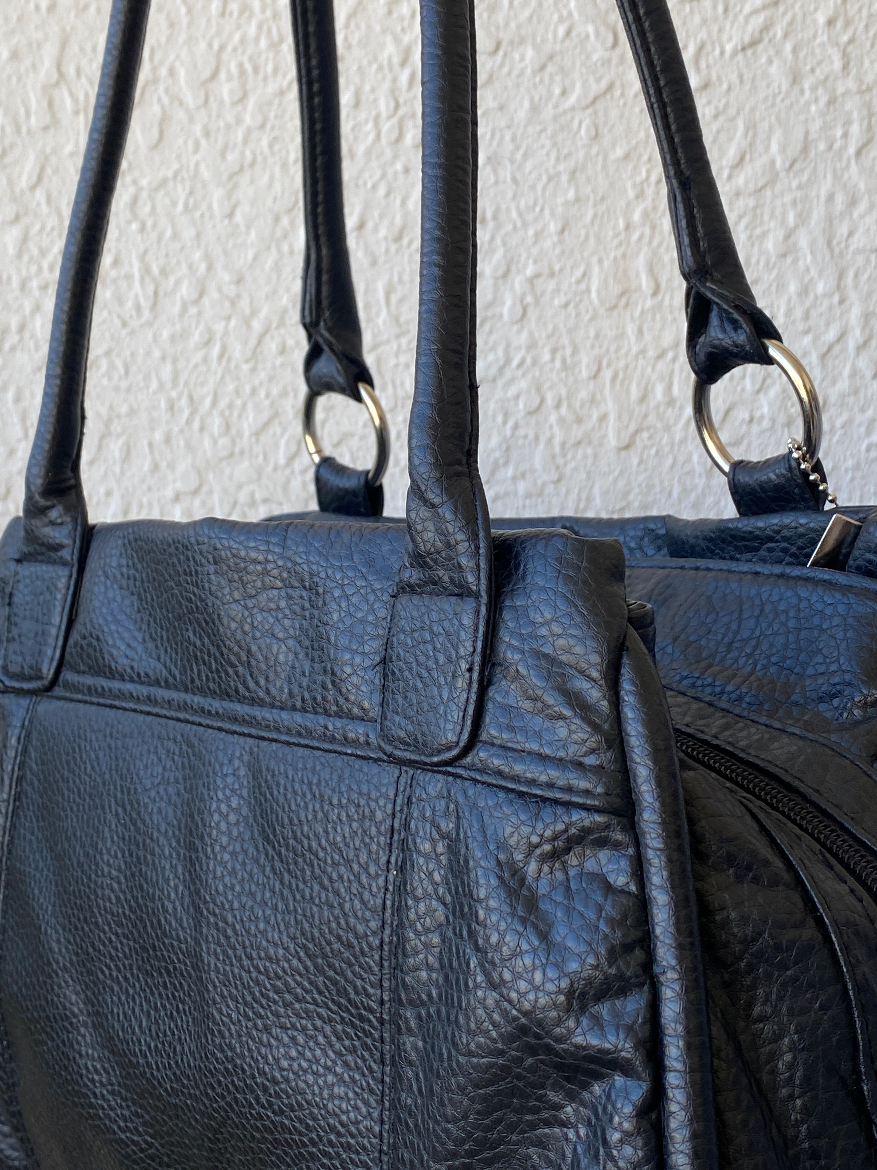 Black Genuine Leather Shoulder Bag – Spacious Everyday Tote with Multiple Pockets