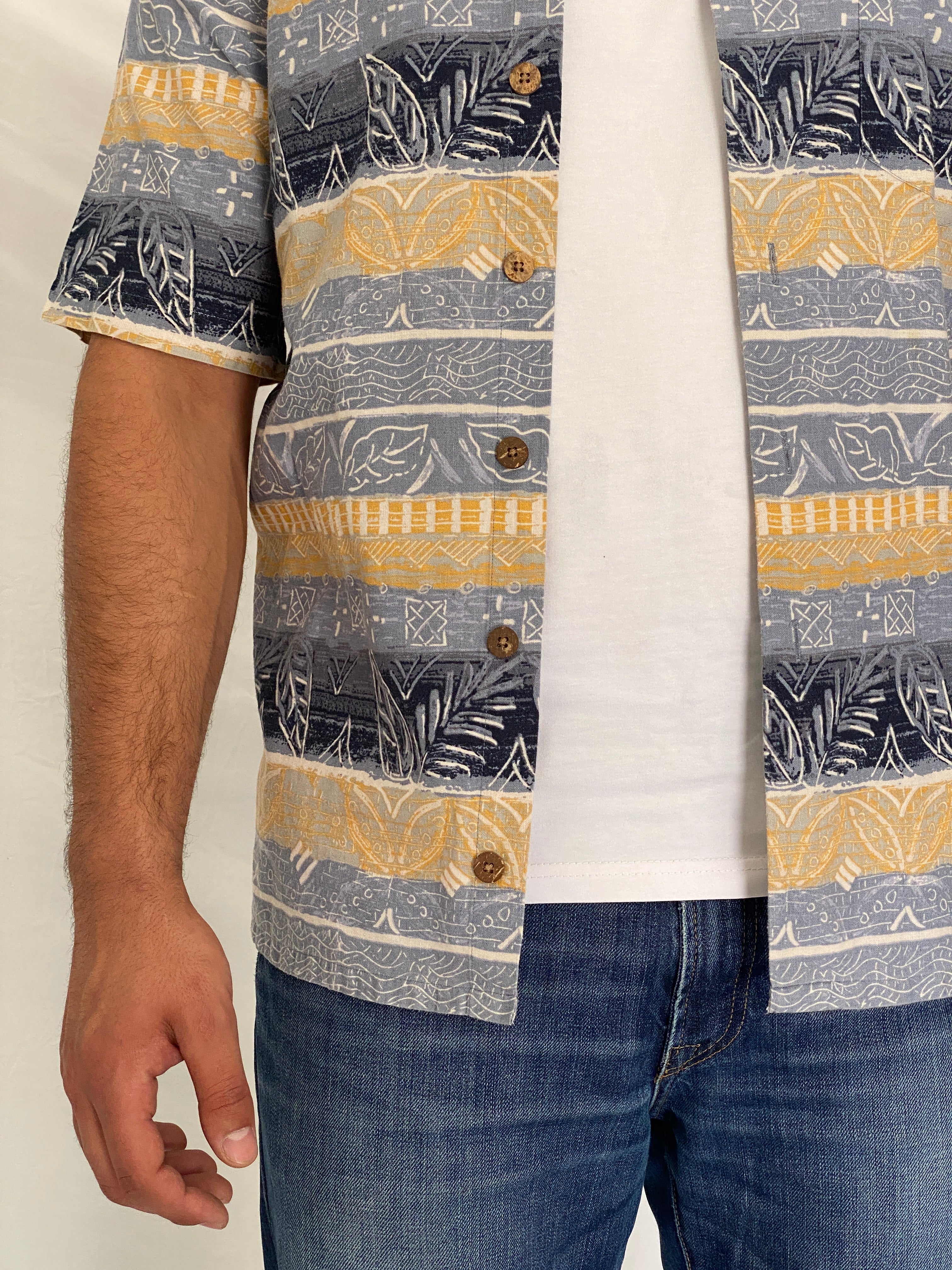 Vintage 90s St. John’s Bay Blue & Beige Linen Blend Tropical Print Shirt - S