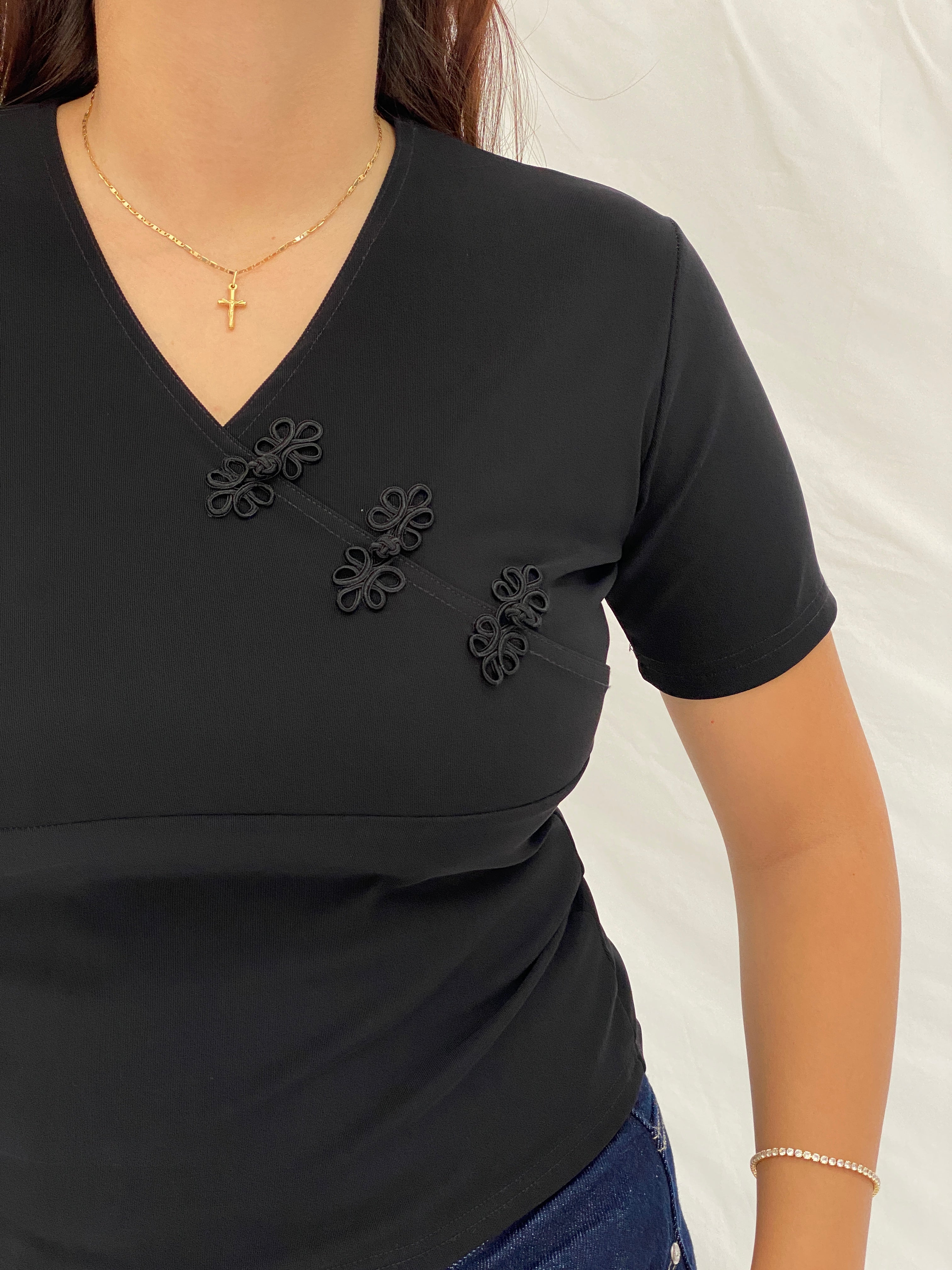 Vintage Y2K Western Connection Black Mandarin-Inspired Embroidered Stretch Top - L