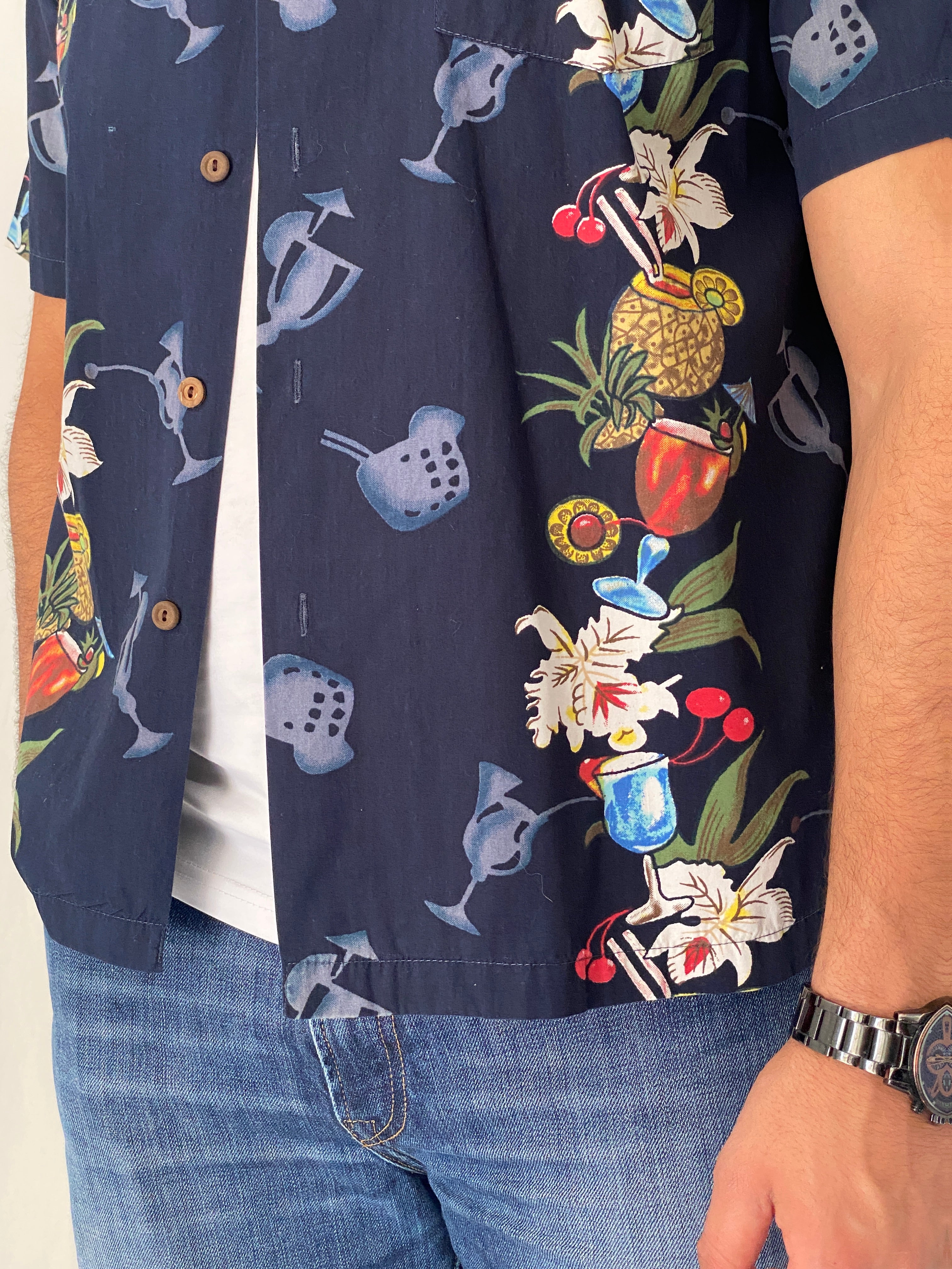 Vintage Steve & Barry’s Classic Hawaiian Navy Cocktail Print Camp Shirt - M