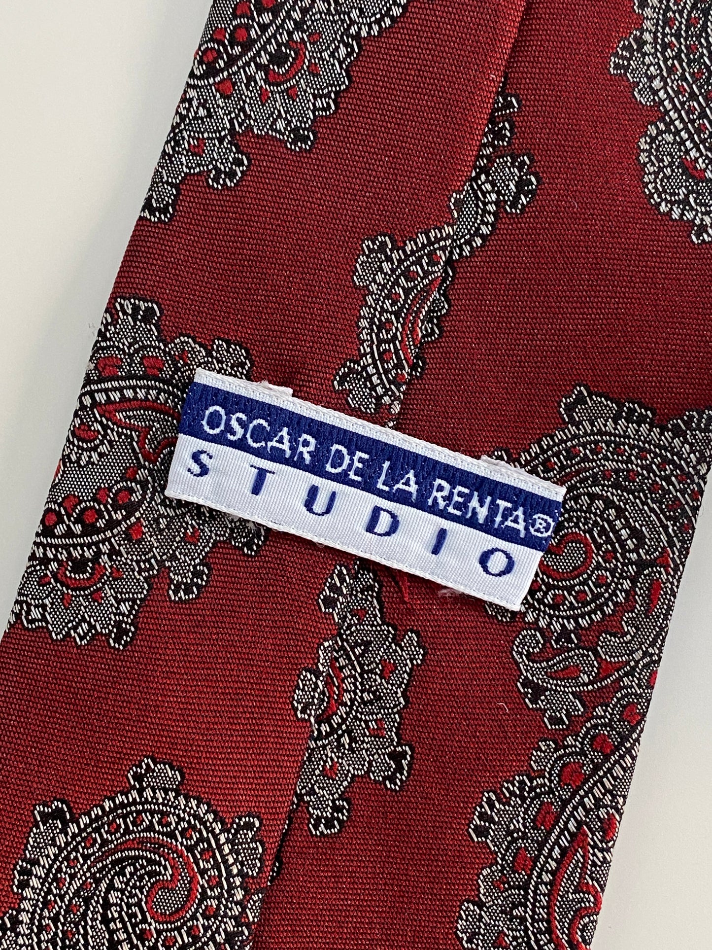 Vintage Oscar de la Renta Studio Silk Tie - Burgundy Paisley Designer Collectible