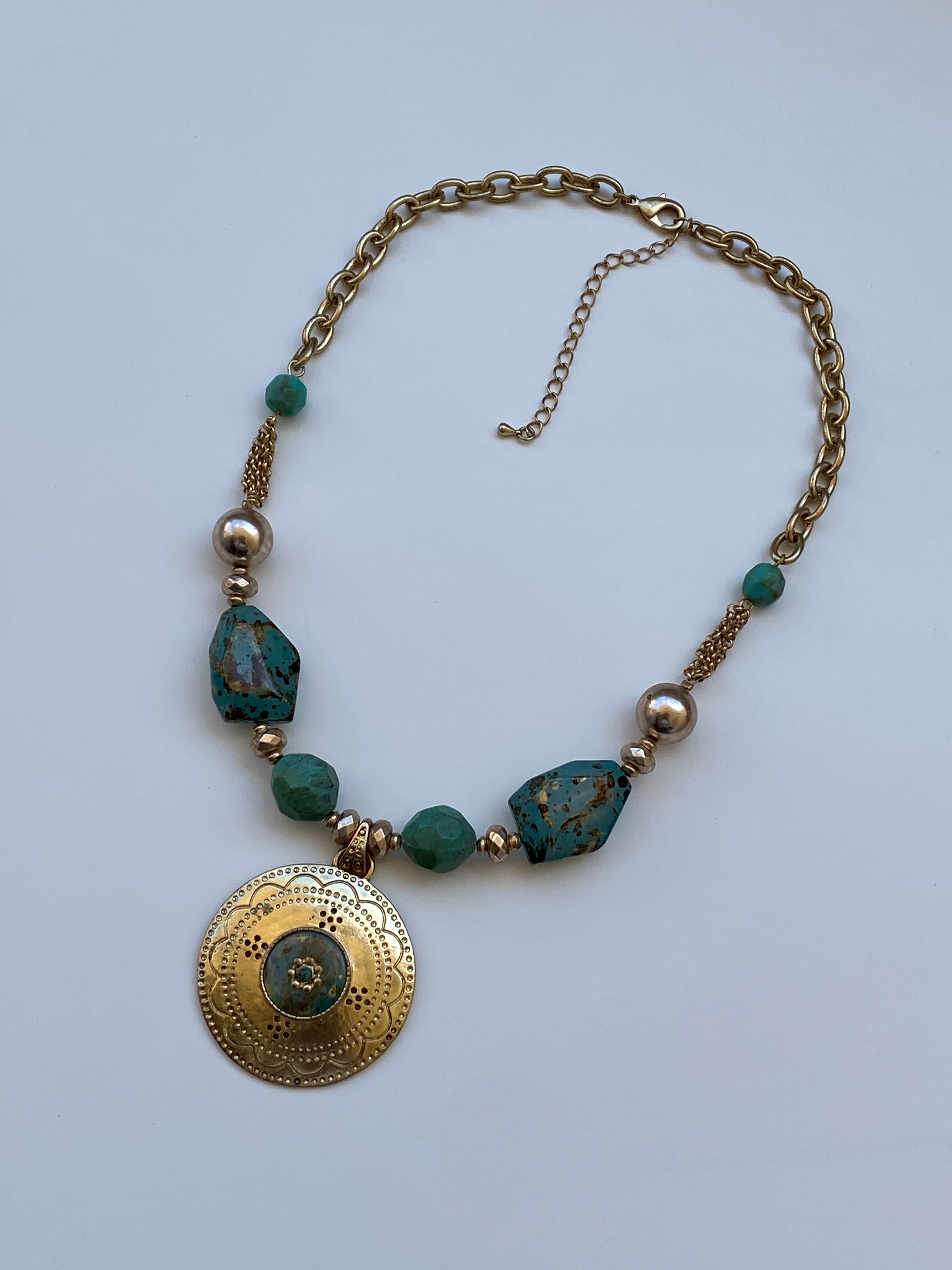Vintage Boho Gold Tone Pendant Necklace with Green Stone Beads – Ethnic Statement