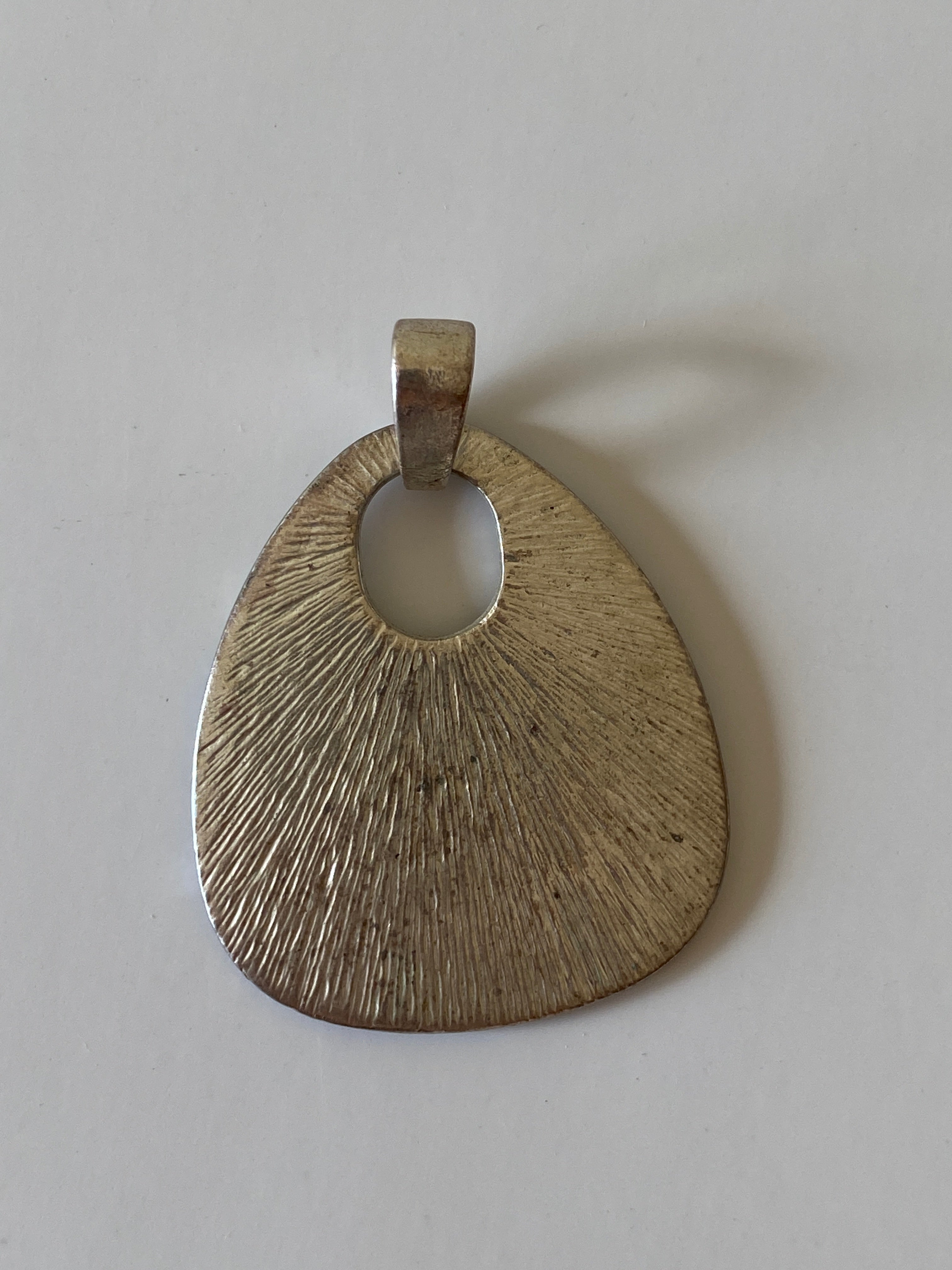 Vintage Abstract Enamel Pendant – Blue & Gray Modernist Silver-Tone Statement Necklace Charm