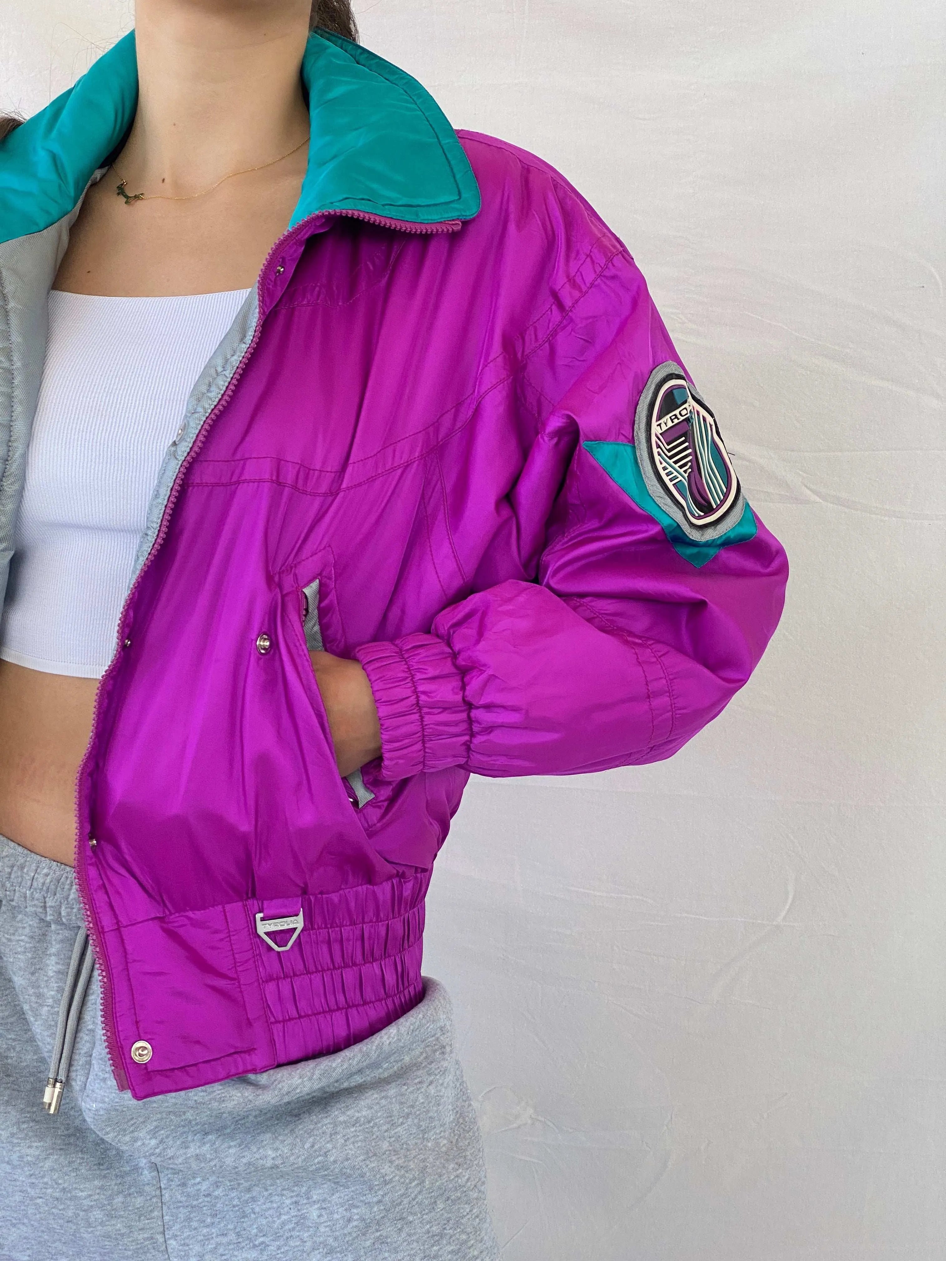 80s/90s TYROLIA Skiwear Pink and Green Ski Puffer Jacket - M - Balagan Vintage Windbreaker Jacket 00s, Mira, ski jacket, vintage, vintage windbreaker, windbreaker, windbreaker jacket, women