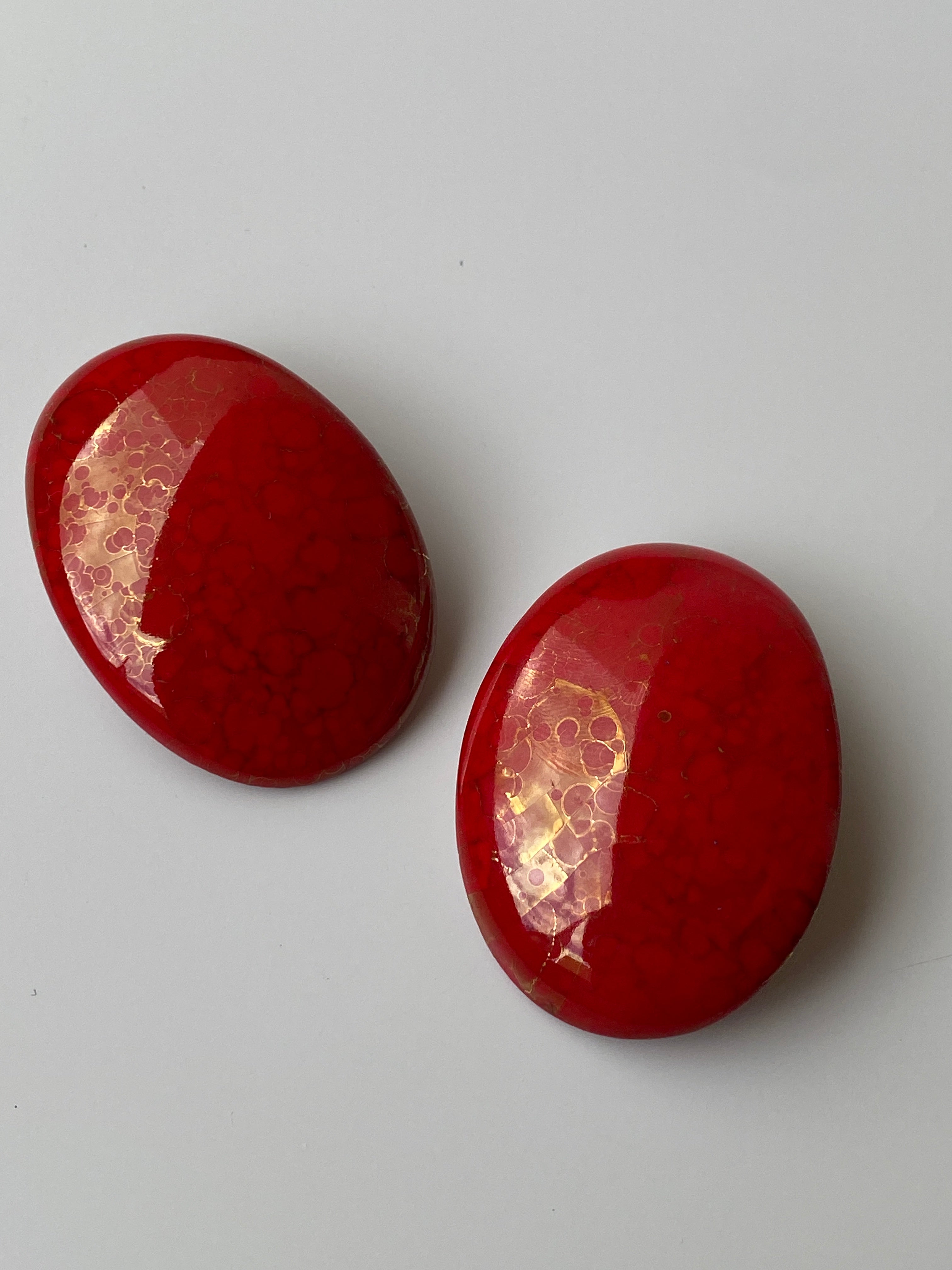 Vintage Crimson Red Marbled Oval Cabochon Stud Earrings