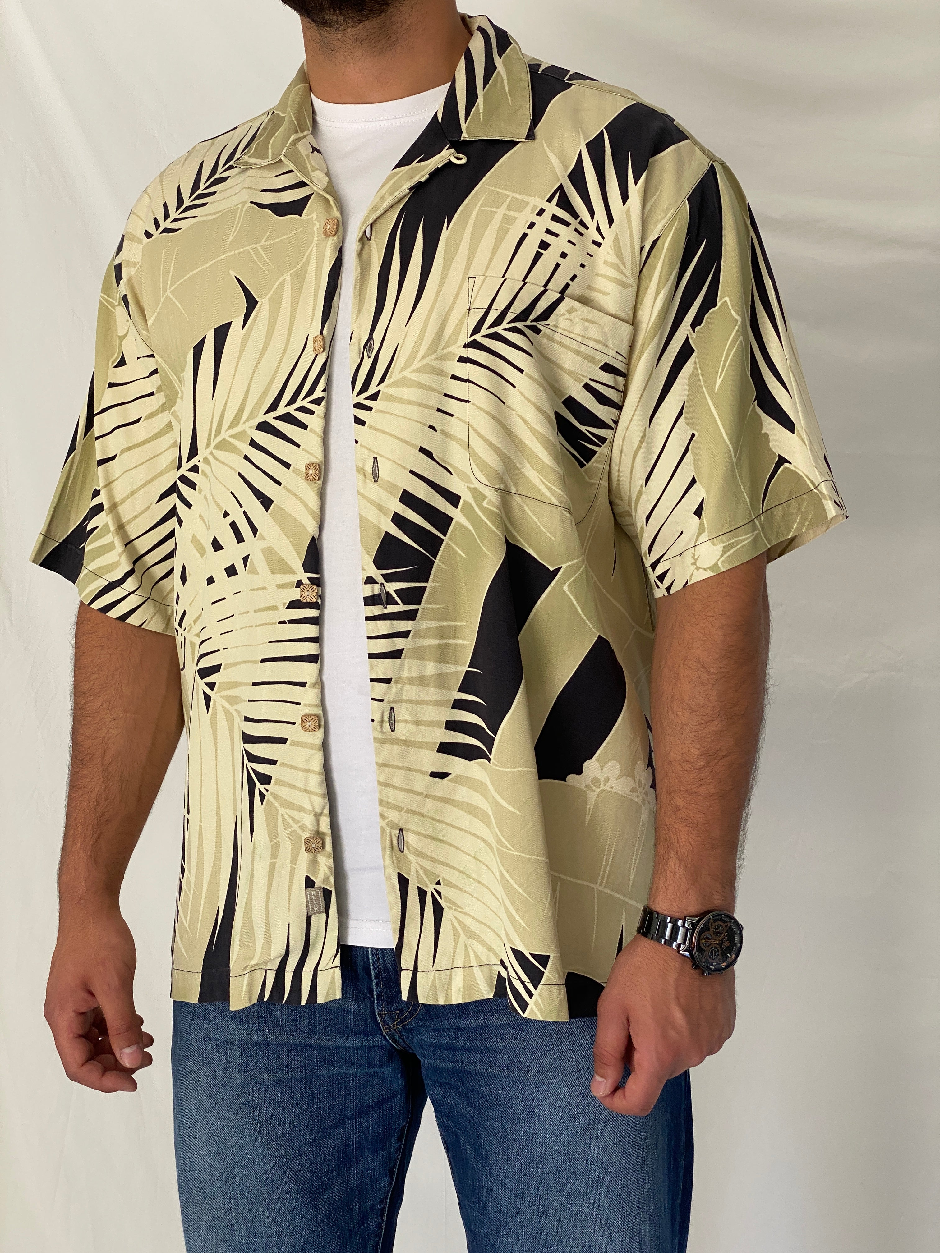 Vintage Tommy Bahama Beige Tropical Leaf Print Silk Hawaiian Camp Shirt - L