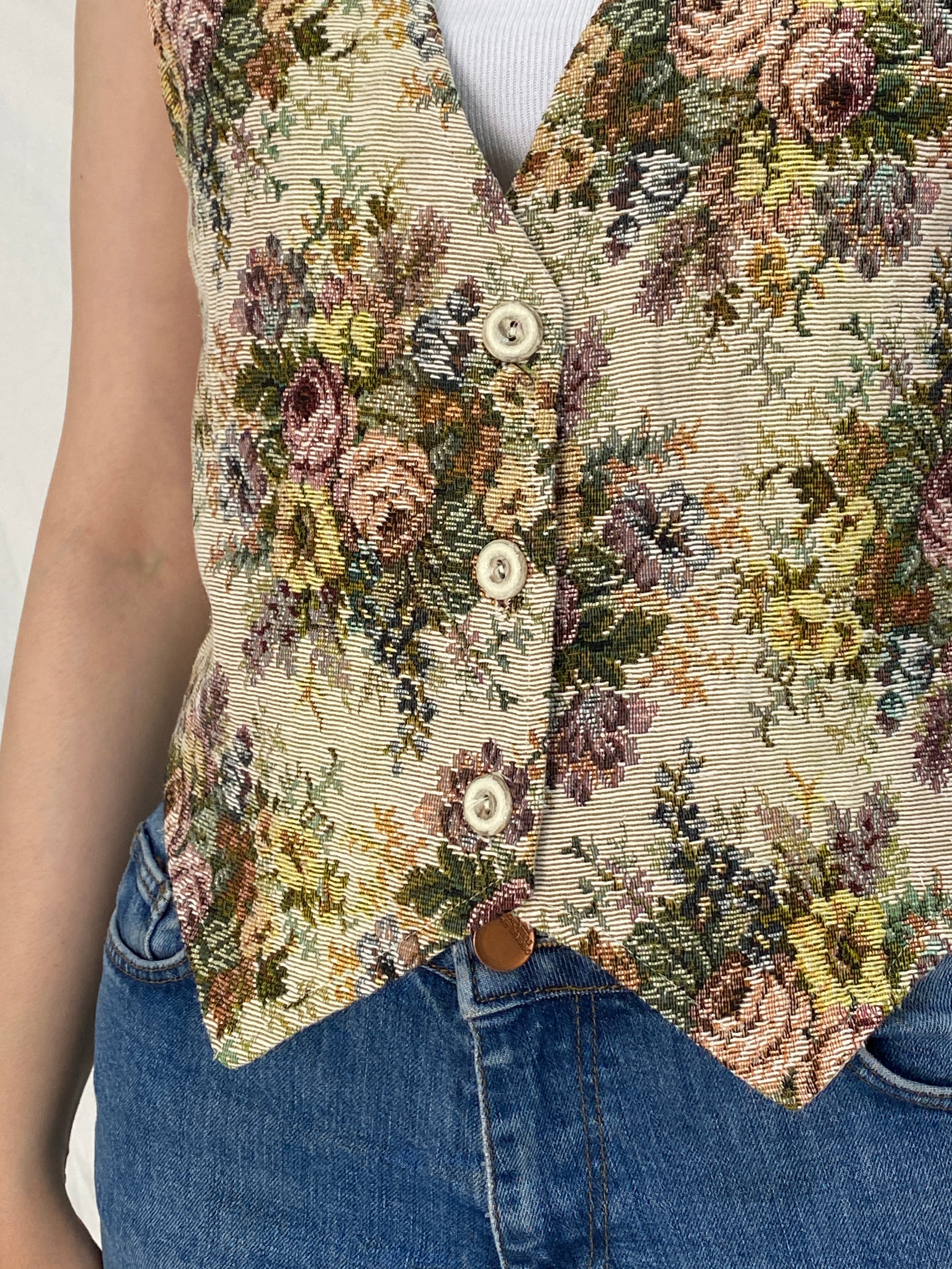 Vintage Van Heusen Floral Tapestry Button-Up Vest - S