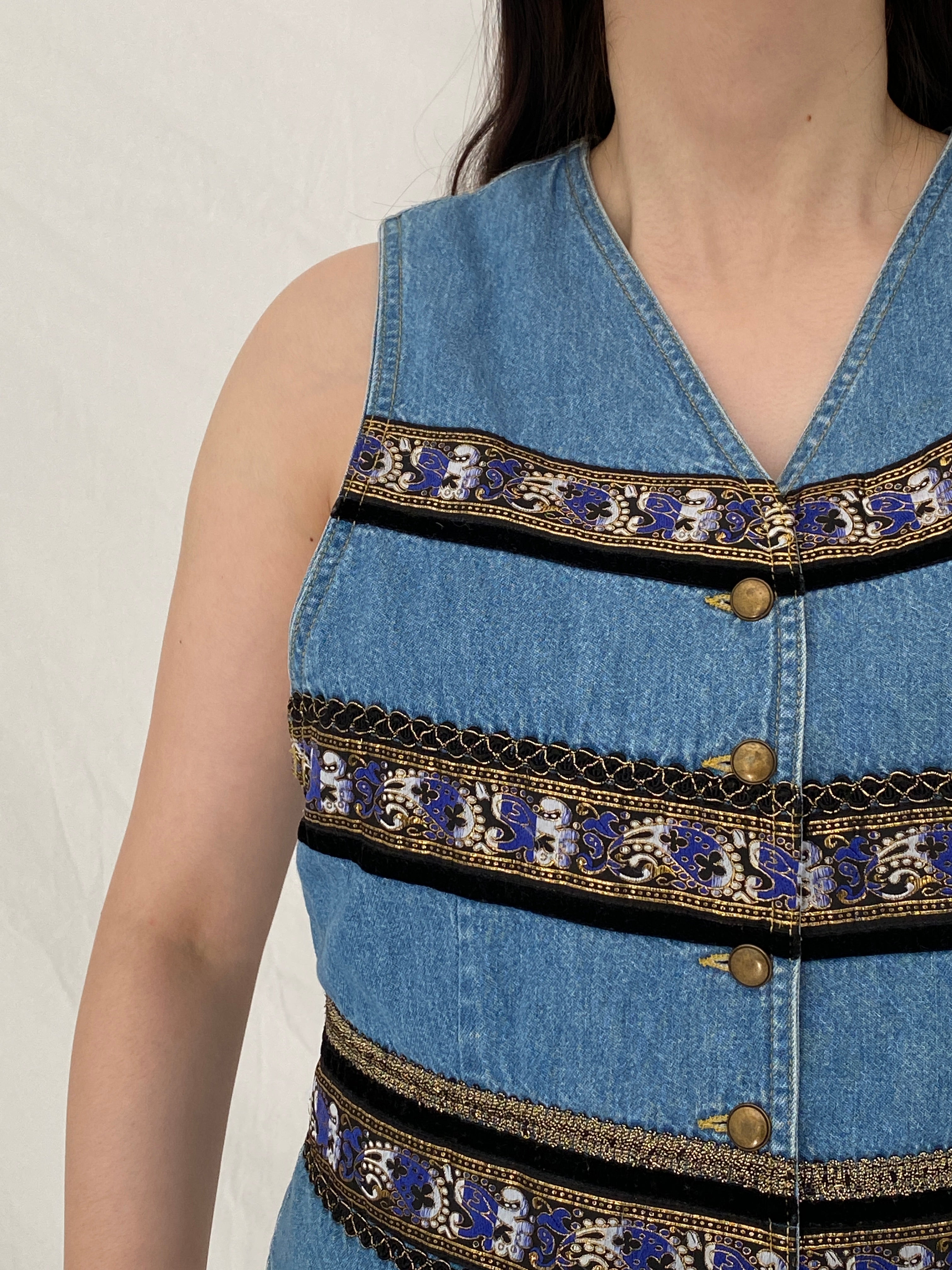 Vintage Y2K Liz Wear Denim Vest Boho Tapestry Trim Button Front Cropped Jean Waistcoat – M
