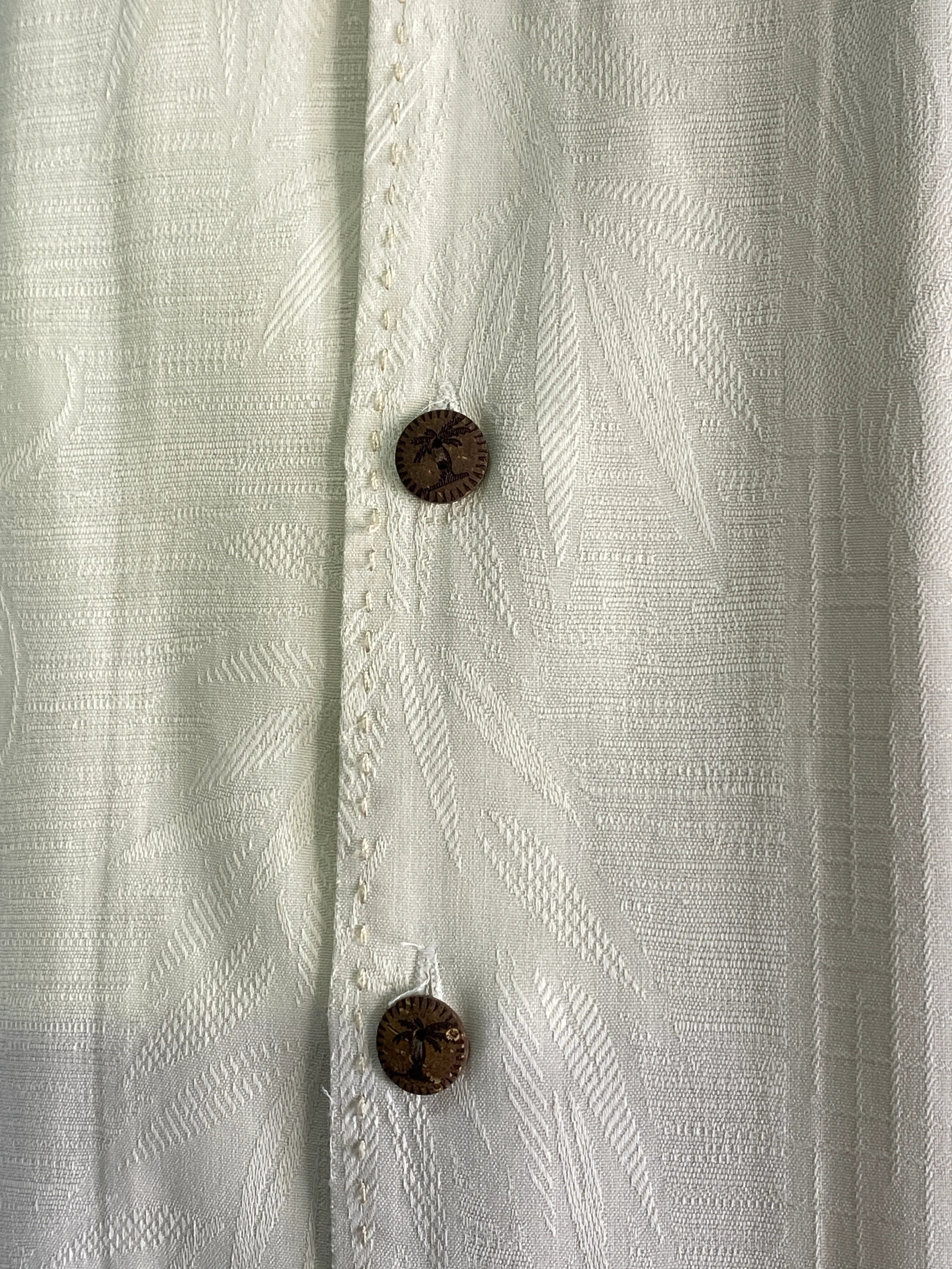 Boundary Bay Silk Men’s Hawaiian Short Sleeve Button Up Cream Color Shirt - L