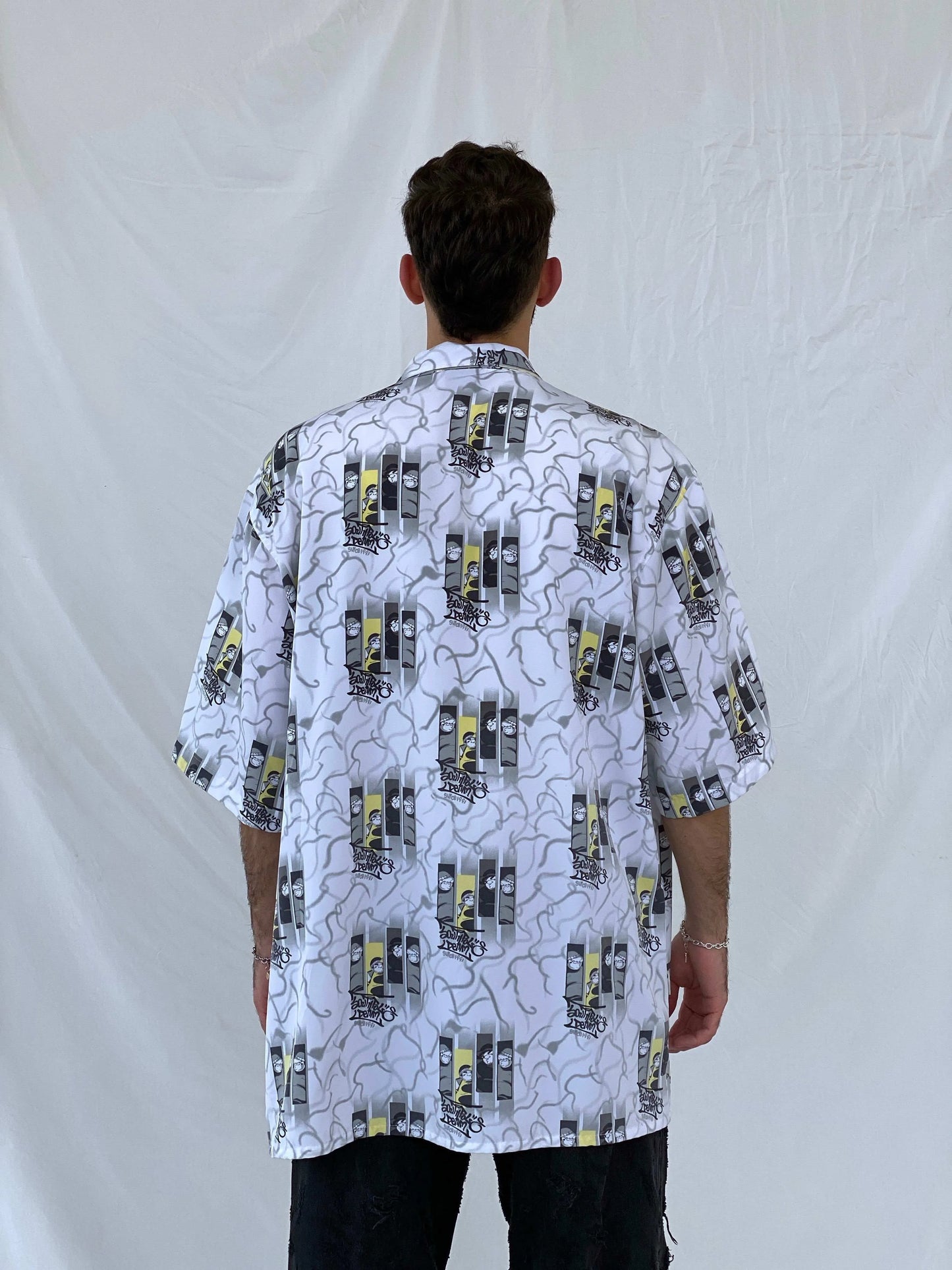 90s/00s South Pole Graphic Oversized HipHop Shirt Size 2XL - Balagan Vintage Half Sleeve Shirt 00s, 90s, Awsam, graphic, half sleeve shirt, printed shirt