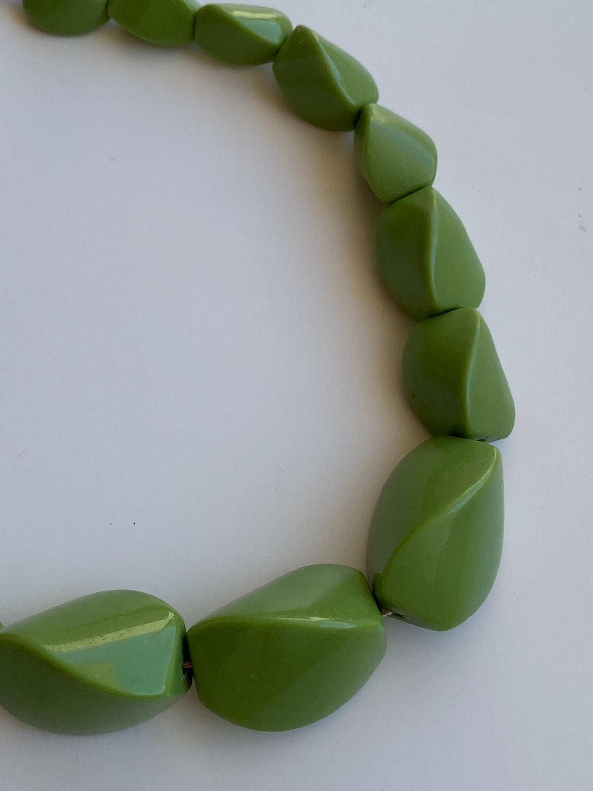 Vintage Y2K Lime Green Chunky Geometric Beaded Statement Necklace