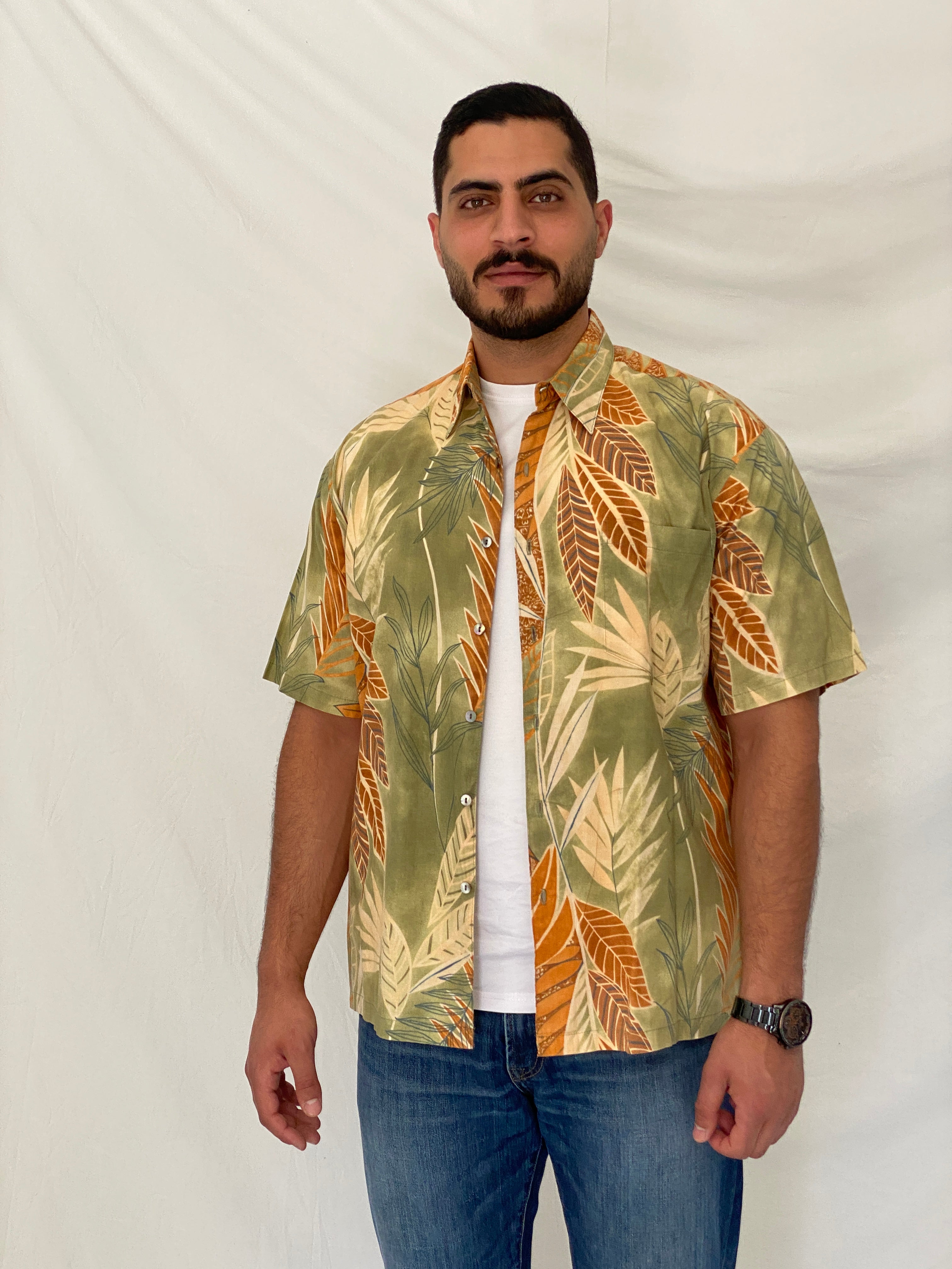 Vintage Tori Richard USA Tropical Leaf Print Cotton Hawaiian Shirt – L