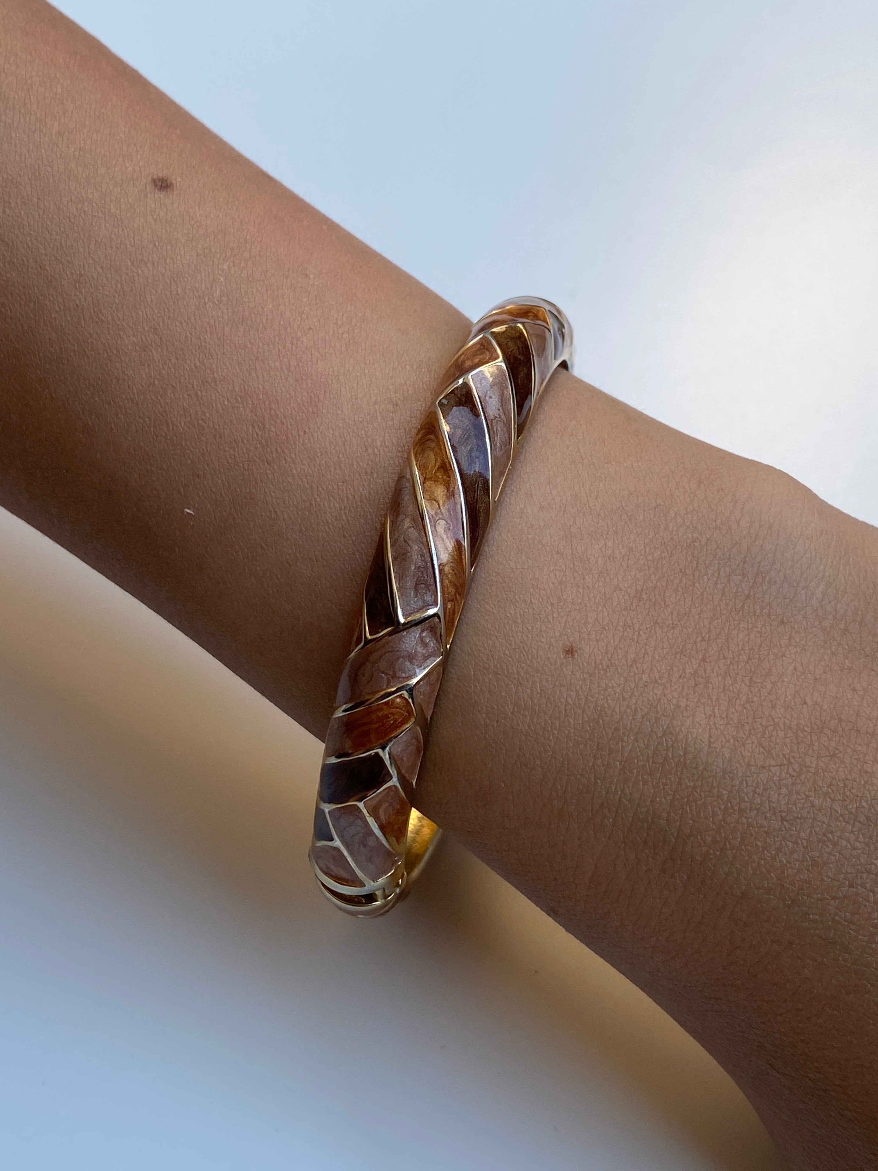 Vintage Gold Tone Marbled Enamel Hinged Bangle Mosaic Cuff Bracelet