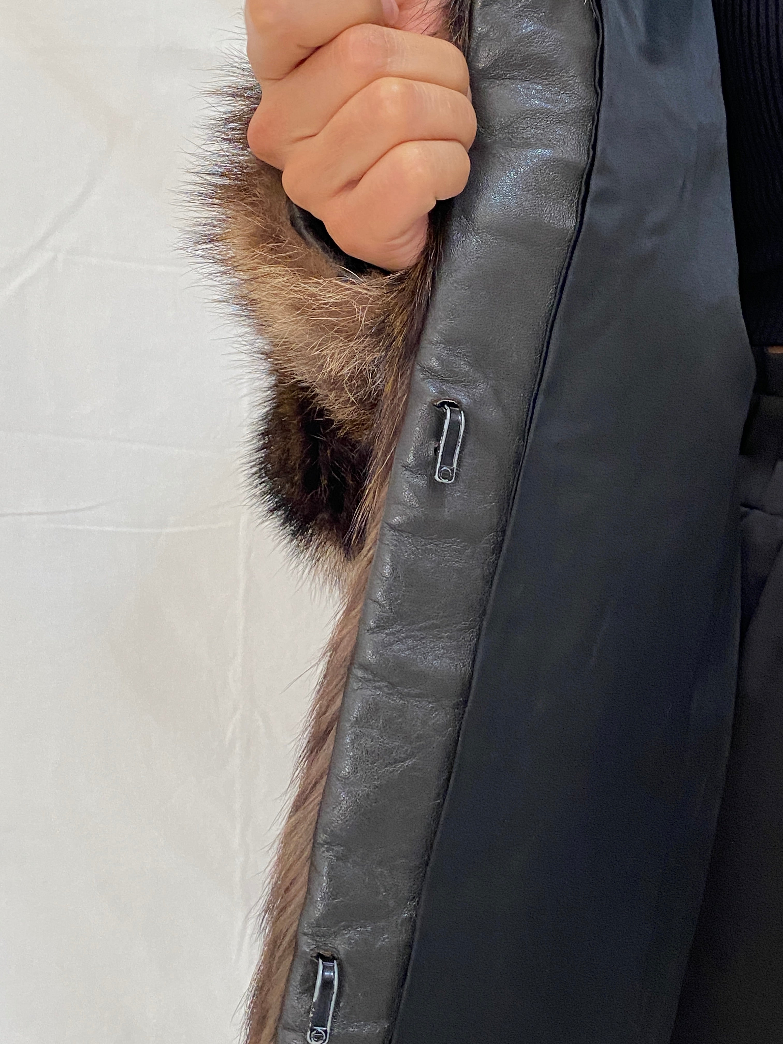 Vintage Real Fur Striped Brown & Black Coat Luxurious Genuine Raccoon Fur Winter Jacket - M