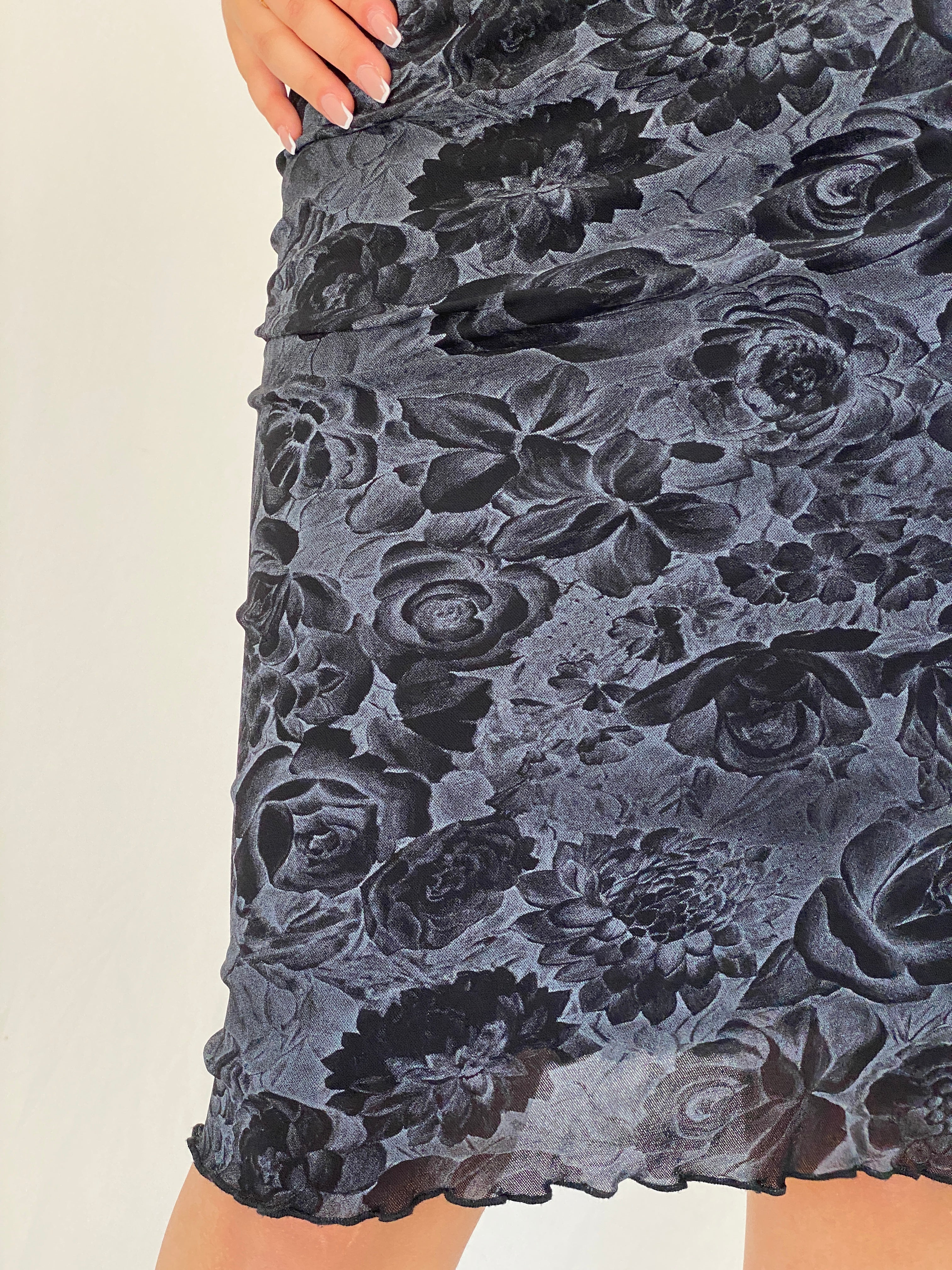 Vintage Y2K Jennyfer Black & Grey Floral Mesh Midi Skirt - L