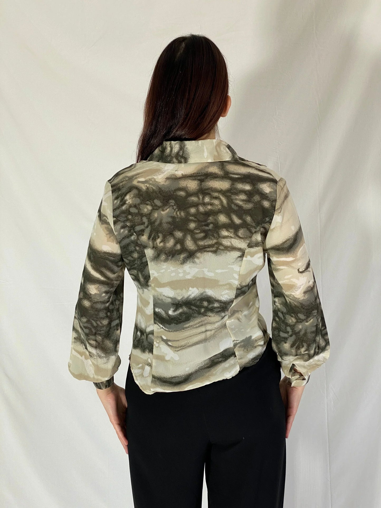 Dressbarn Abstract Tie Dye Print Button-Up Blouse Long Sleeve Shirt - S